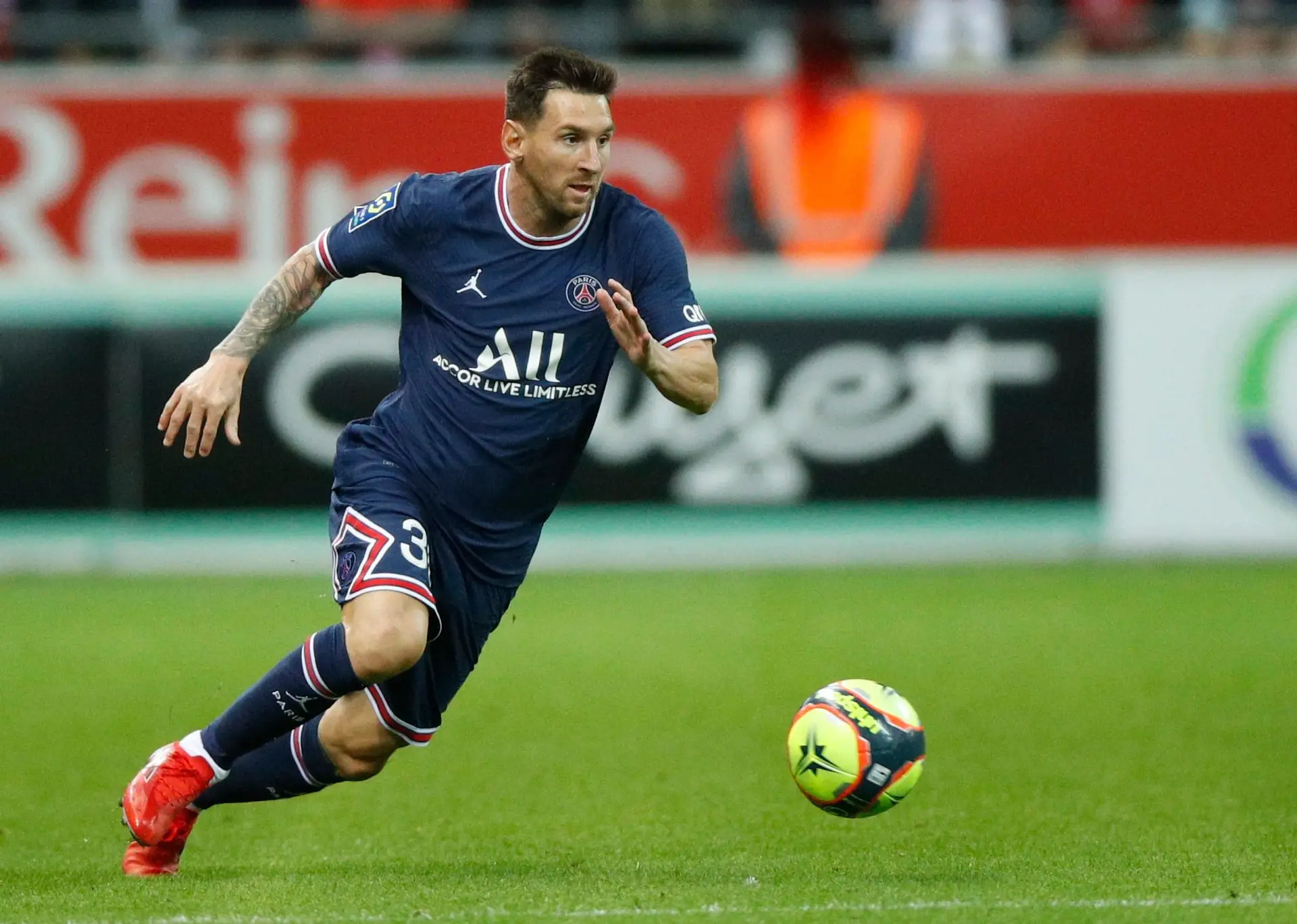 Messi falha jogo com Montpellier e está em dúvida para a Liga dos Campeões