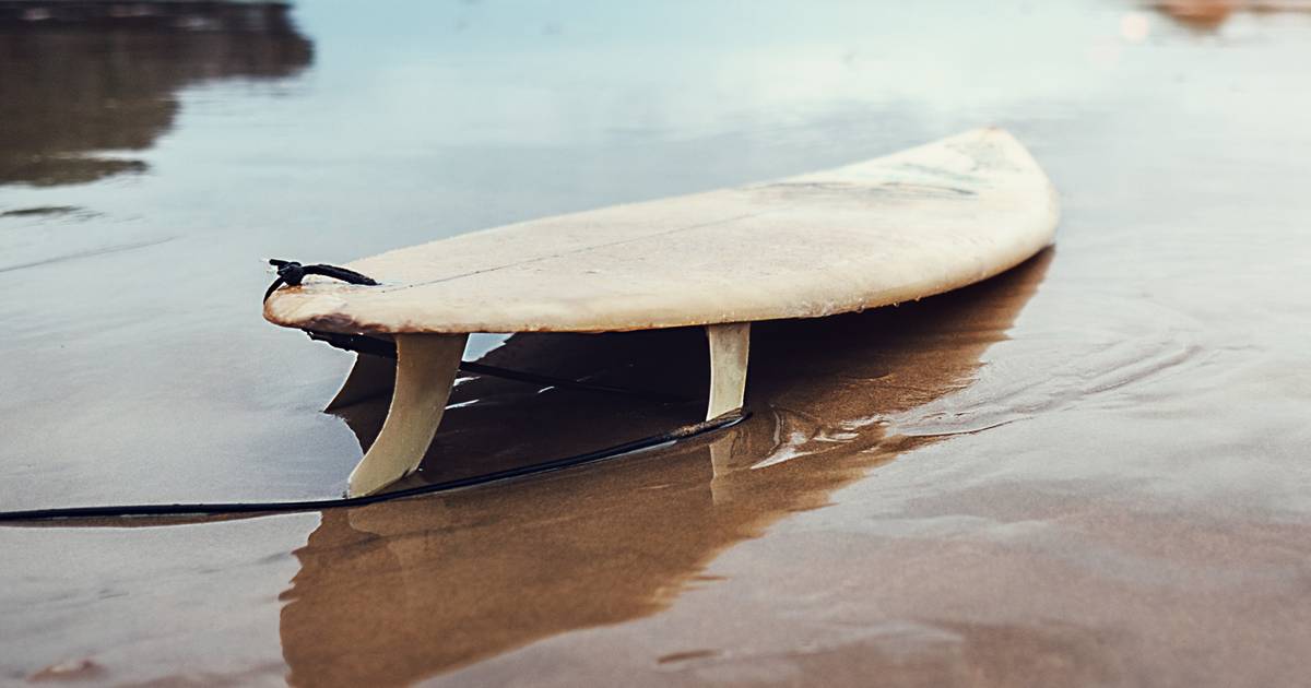 Professor de surf acusado de tentar matar nadador-salvador em Albufeira