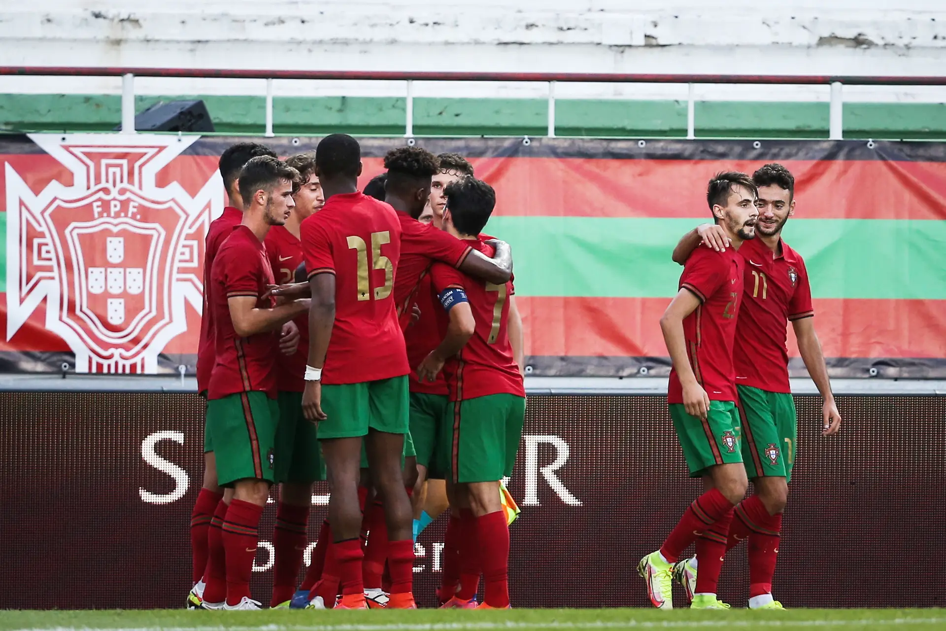 Portugal bate Bielorrússia no apuramento para o Euro de sub-21