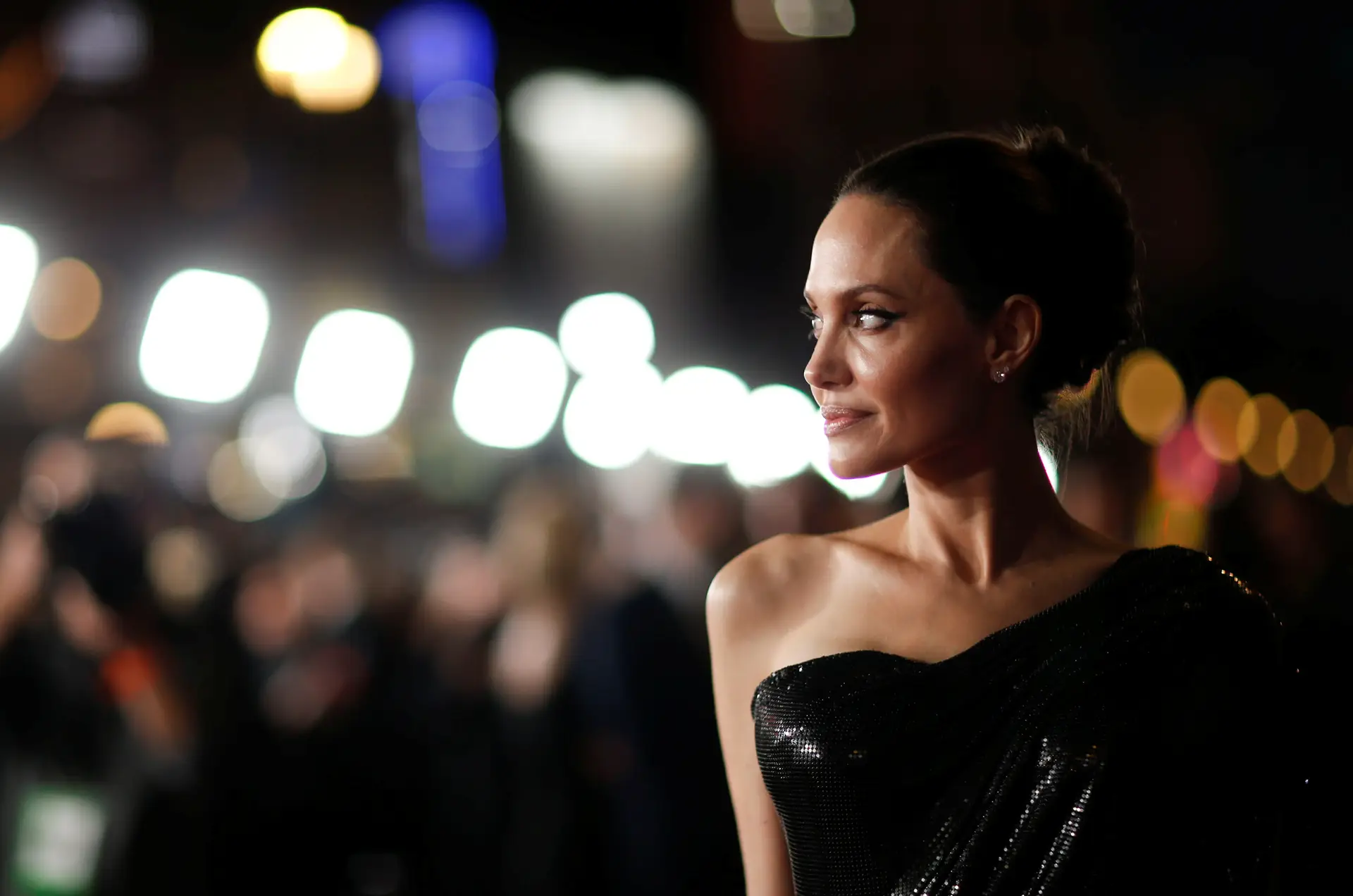 Confissões de Angelina Jolie: do caso Weinstein ao divórcio com Brad Pitt