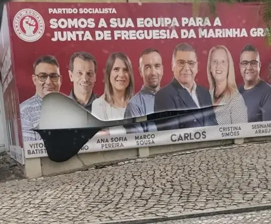 Cartazes de campanha autárquica do PS da Marinha Grande foram vandalizados