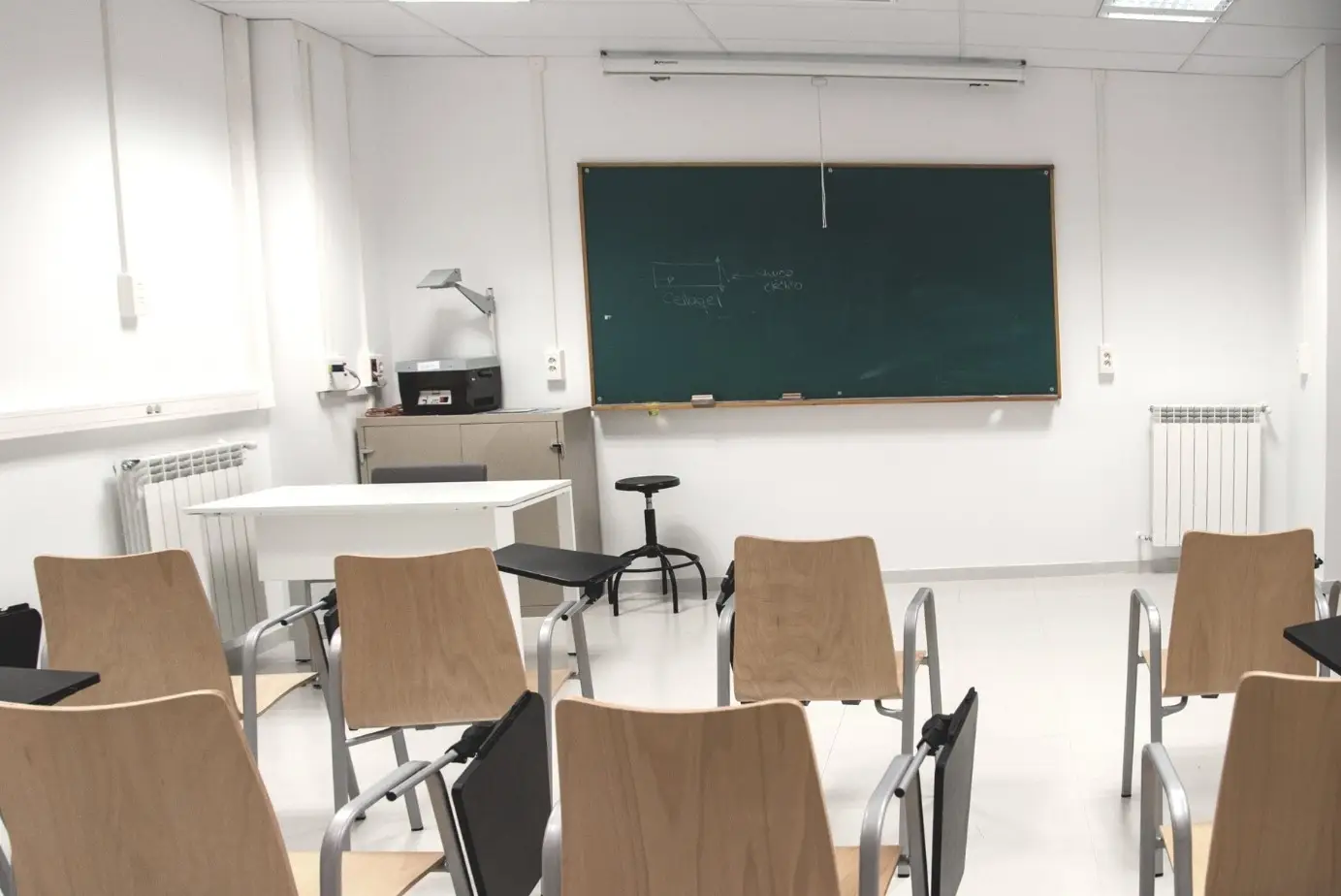 Proposta de tabela salarial única no ensino profissional particular foi retirada