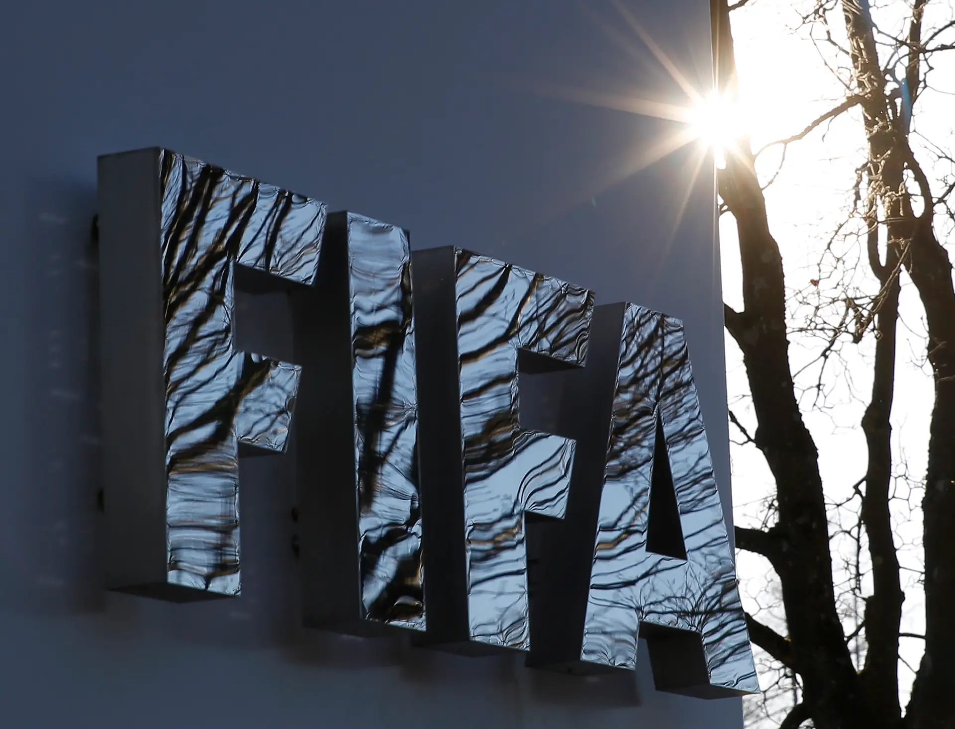 Mundial 2022: FIFA proíbe seleção da Dinamarca de utilizar t-shirt de protesto