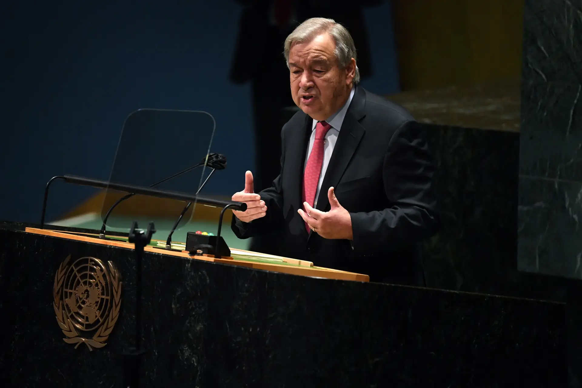 Antonio Guterres, secretário-geral das Nações Unidas, discursa na 76.ª sessão da Assembleia Geral da ONU, em Nova Iorque, EUA.