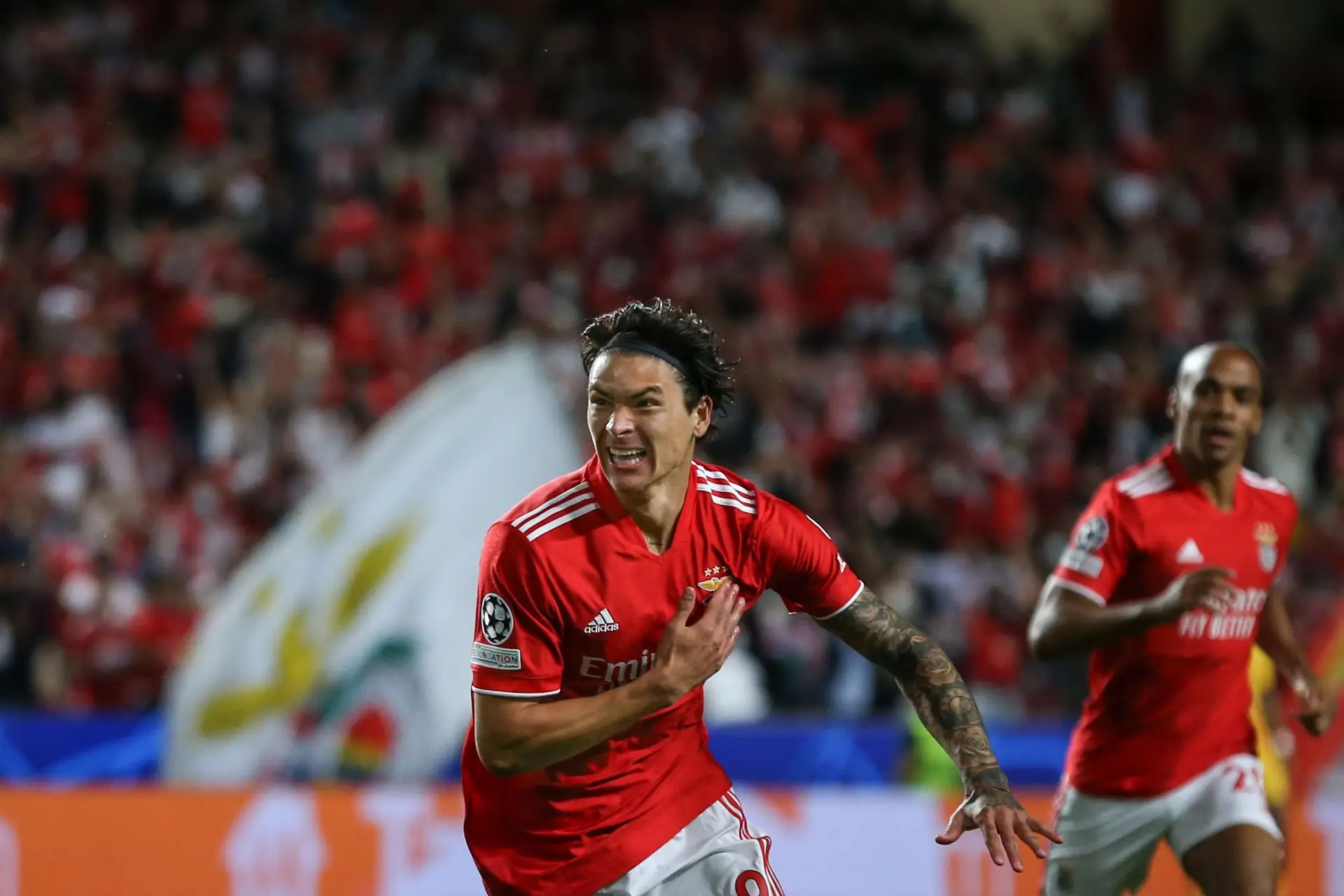 Champions: Benfica vence o Barcelona por 3-0