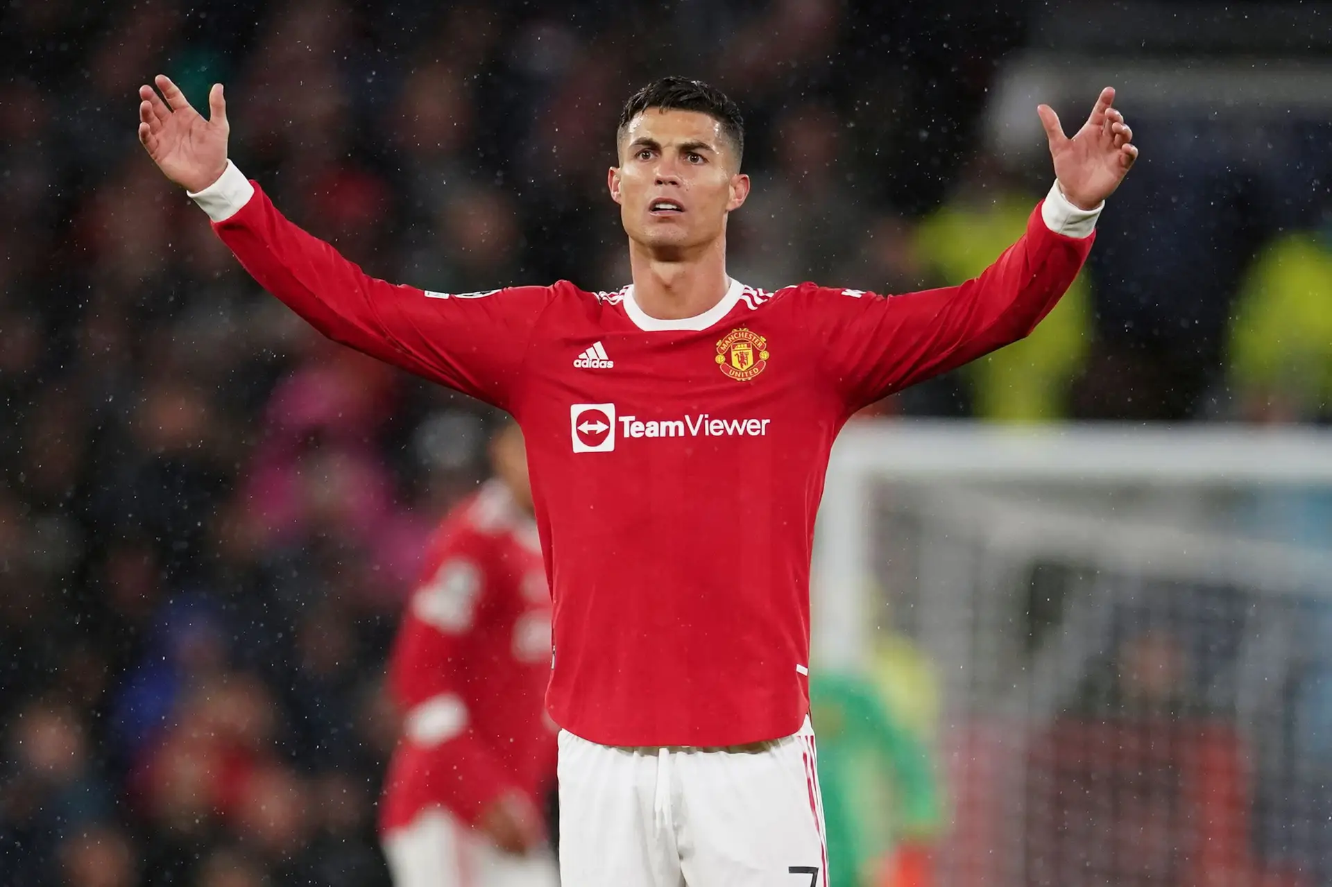 Ronaldo eleito jogador do mês por adeptos do Manchester United