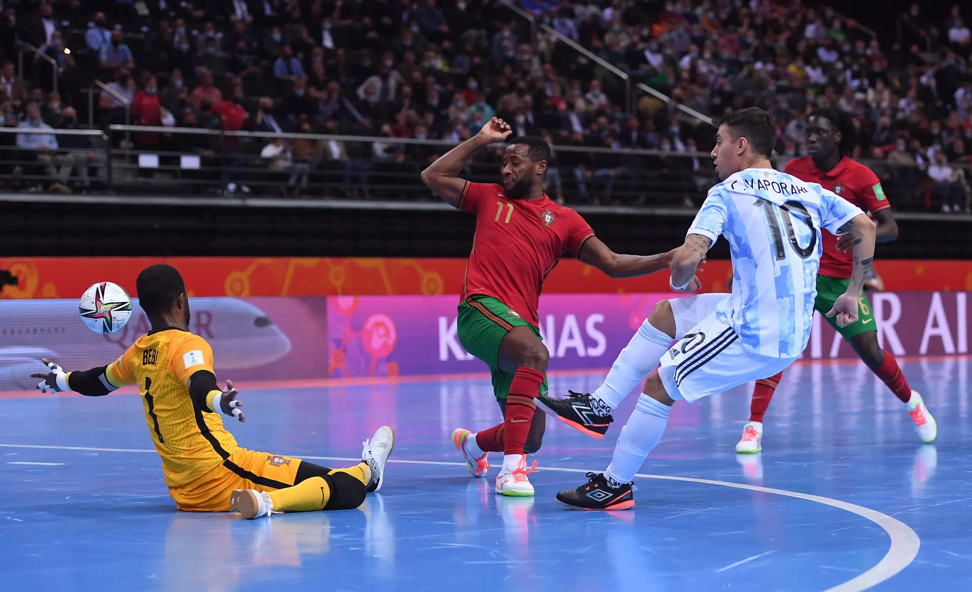 Portugal é campeão mundial de futsal pela primeira vez - Desporto - Jornal  de Negócios