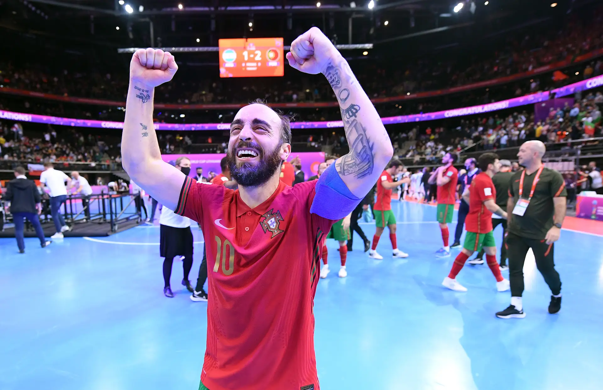 Portugal é campeão mundial de futsal pela primeira vez - Desporto - Jornal  de Negócios