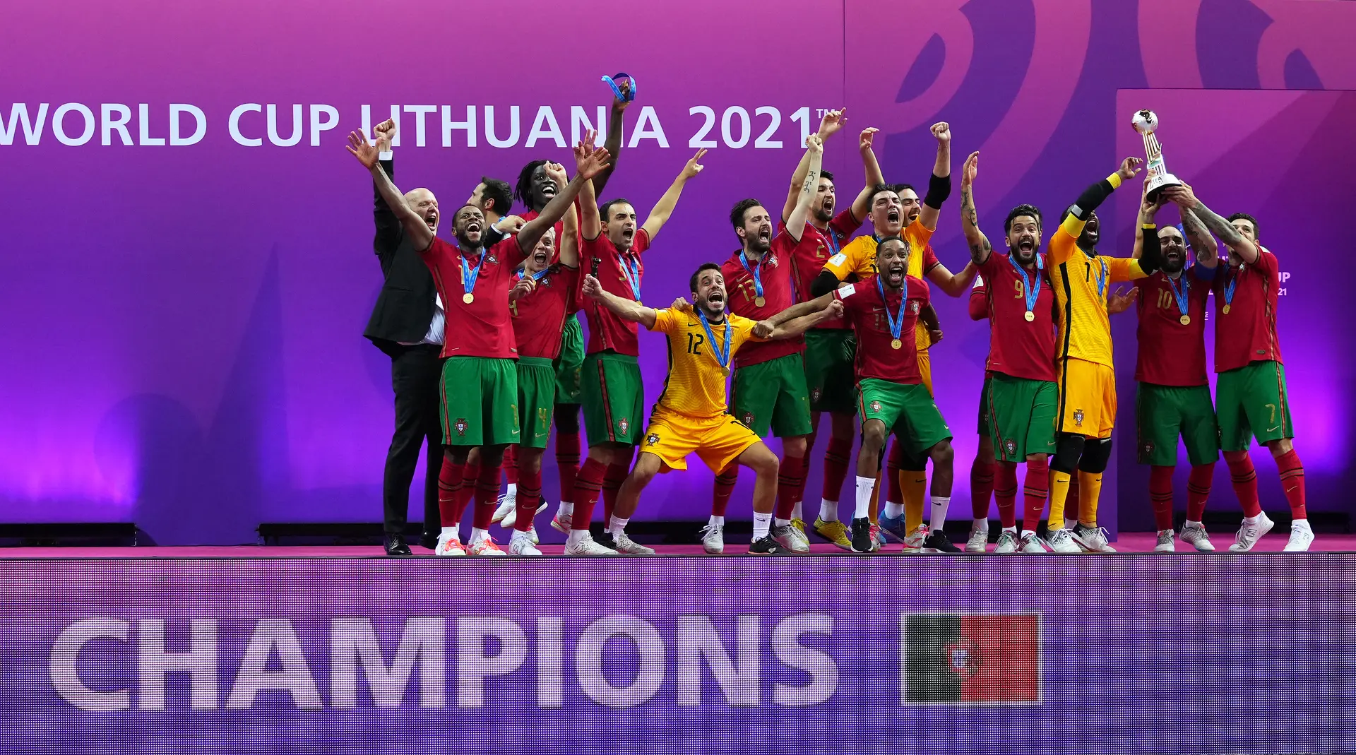 Portugal conquista Mundial universitário de futsal feminino - SIC Notícias