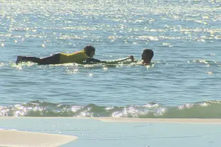 "Surf para Todos": desporto de inclusão e igualdade social