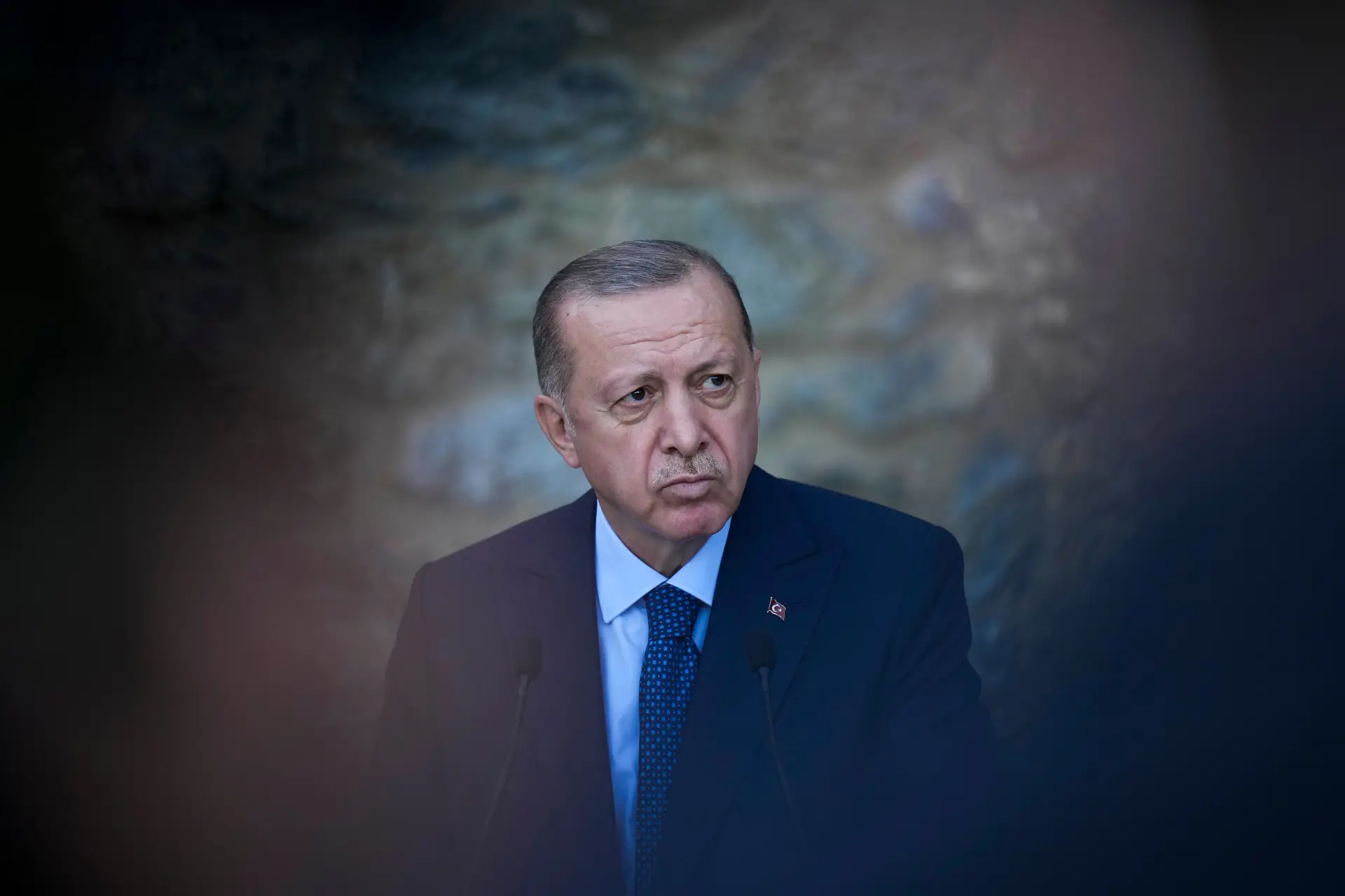Turquia expulsa embaixadores de países que defenderam opositor
