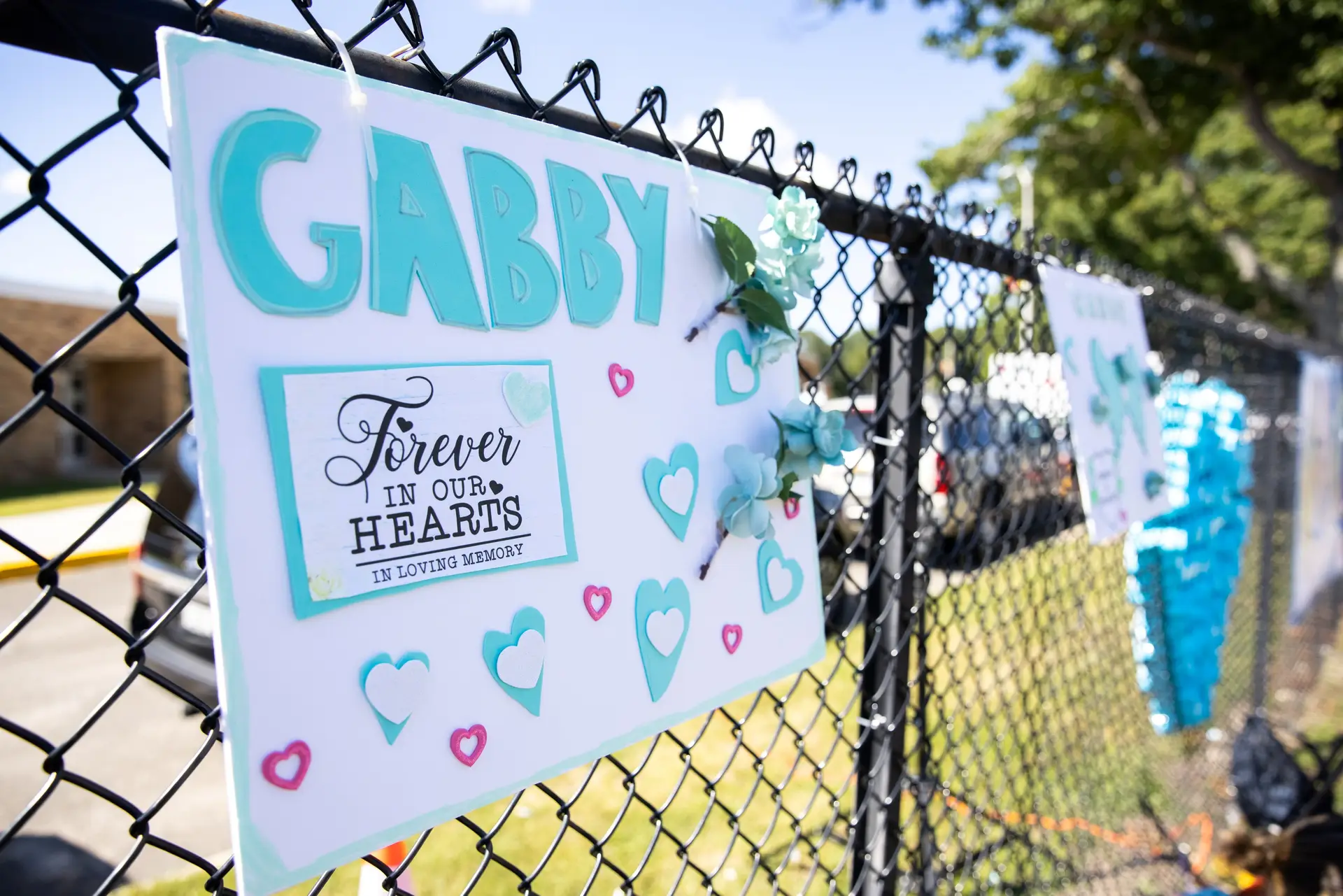 Caso Gabby Petito: FBI encontrou pertences de Laundrie e restos mortais num parque na Flórida