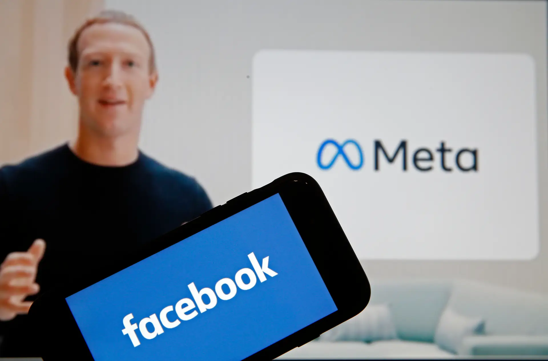 Meta': Facebook anuncia novo nome para a marca e dá passo em direção ao  metaverso - Época Negócios