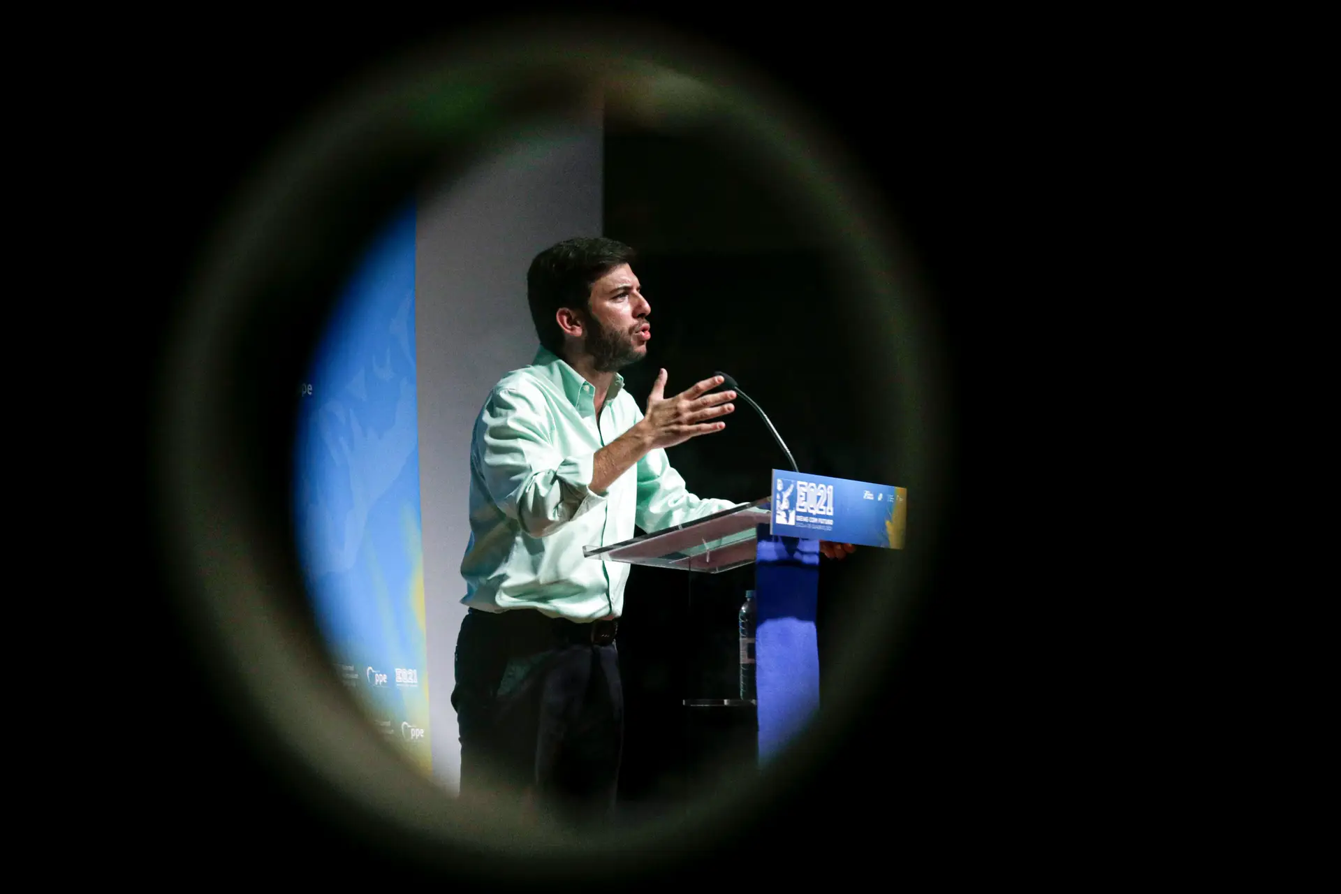 Se CDS chegar ao governo, TAP será privatizada "no dia seguinte"