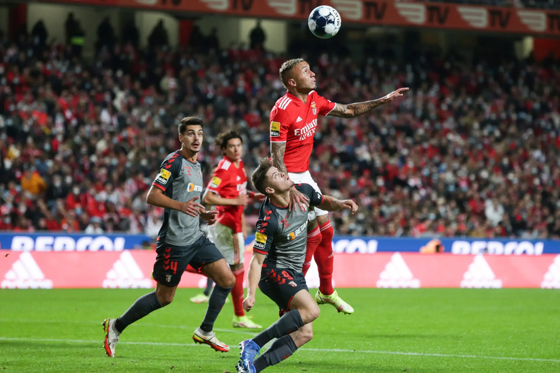 I Liga: Benfica impõe derrota pesada ao Sporting de Braga em casa