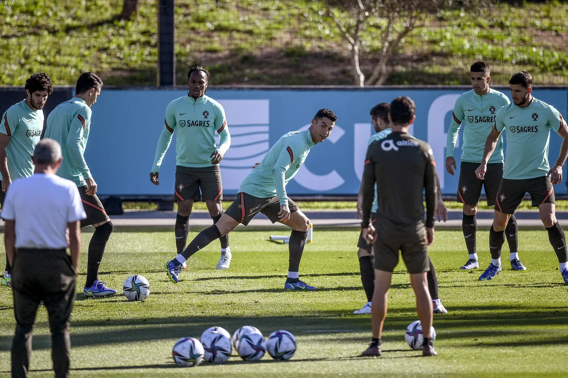 Mundial 2022: Portugal decide apuramento direto diante da Sérvia