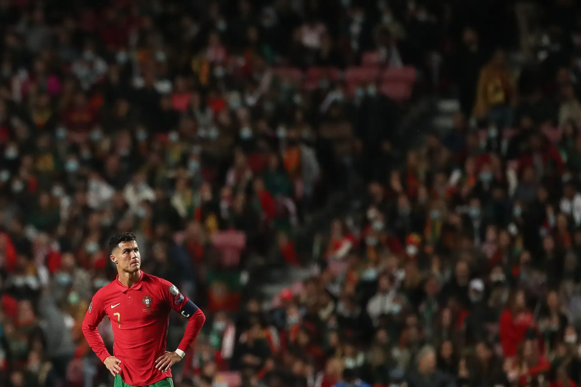 Ronaldo confiante na presença no Mundial apesar da "dura derrota" frente à Sérvia