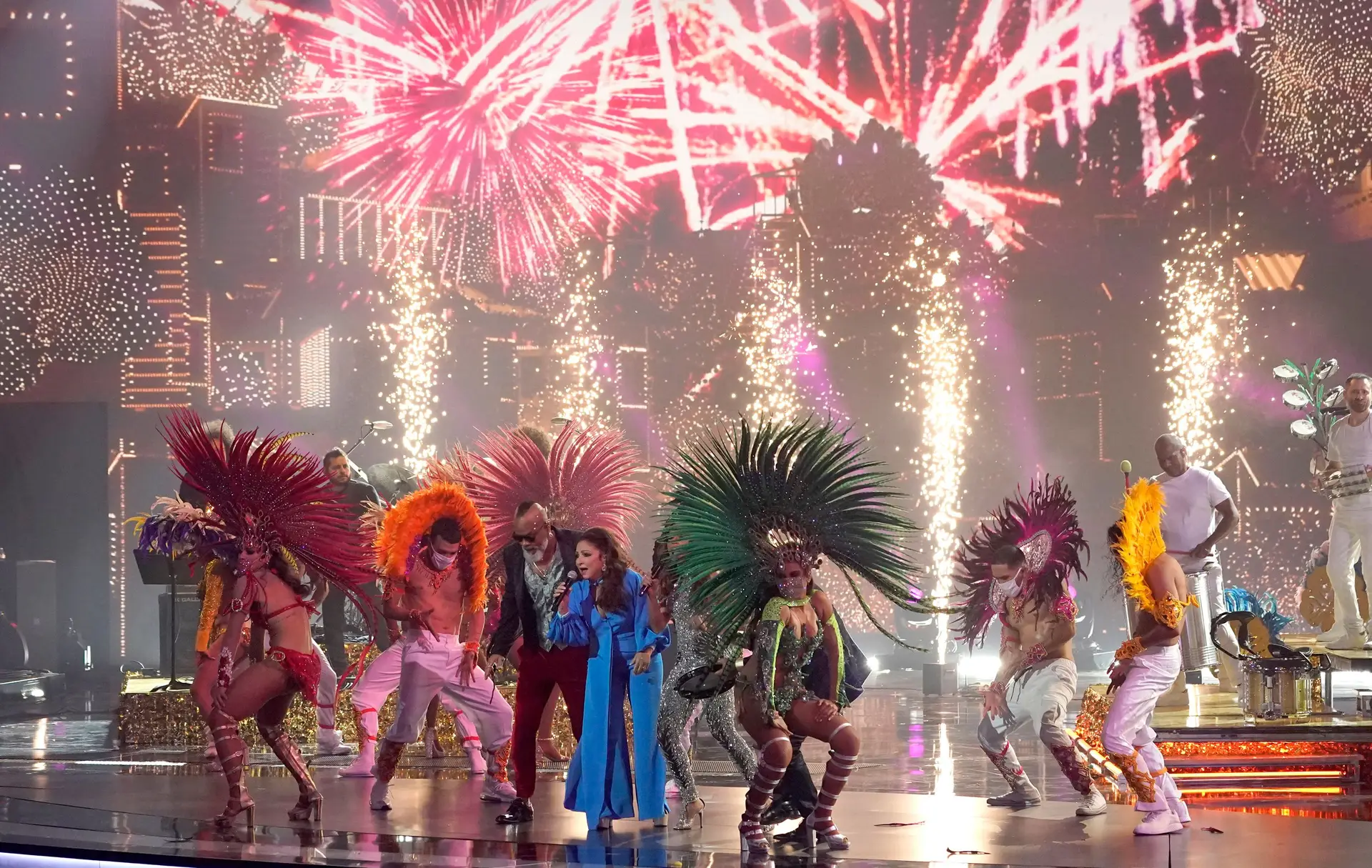 Carlinhos Brown e Gloria Estefan.