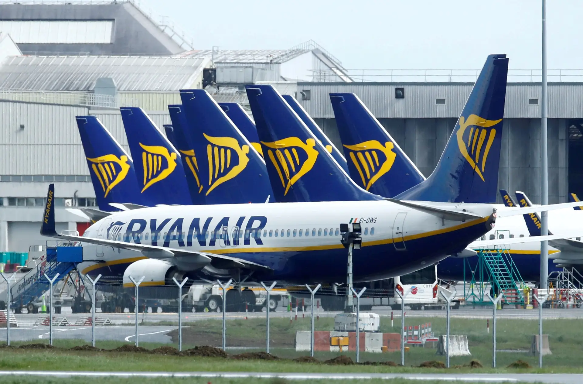 Covid-19: Ryanair espera prejuízo de até 450 milhões de euros devido à Ómicron