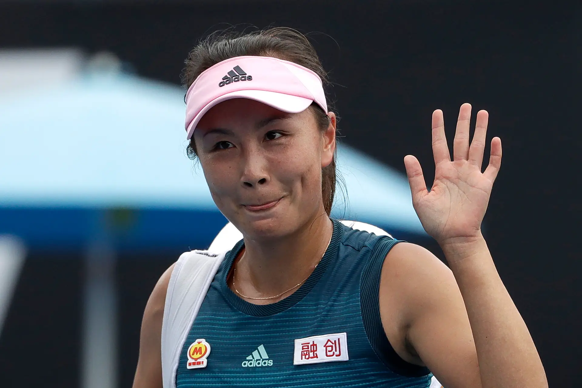 Peng Shuai nega alegações de abuso sexual e culpa foto