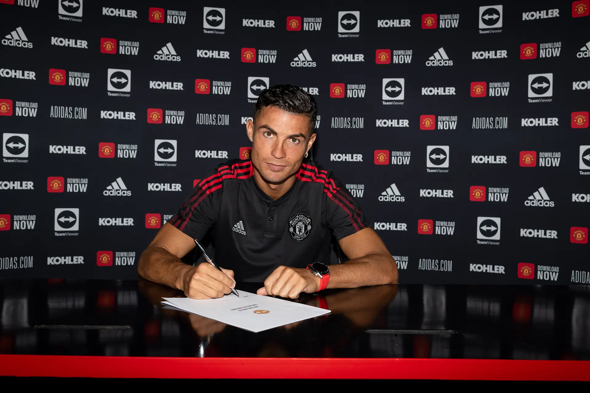 Cristiano Ronaldo, do sofrimento à imortalidade: a história de uma carreira sem igual