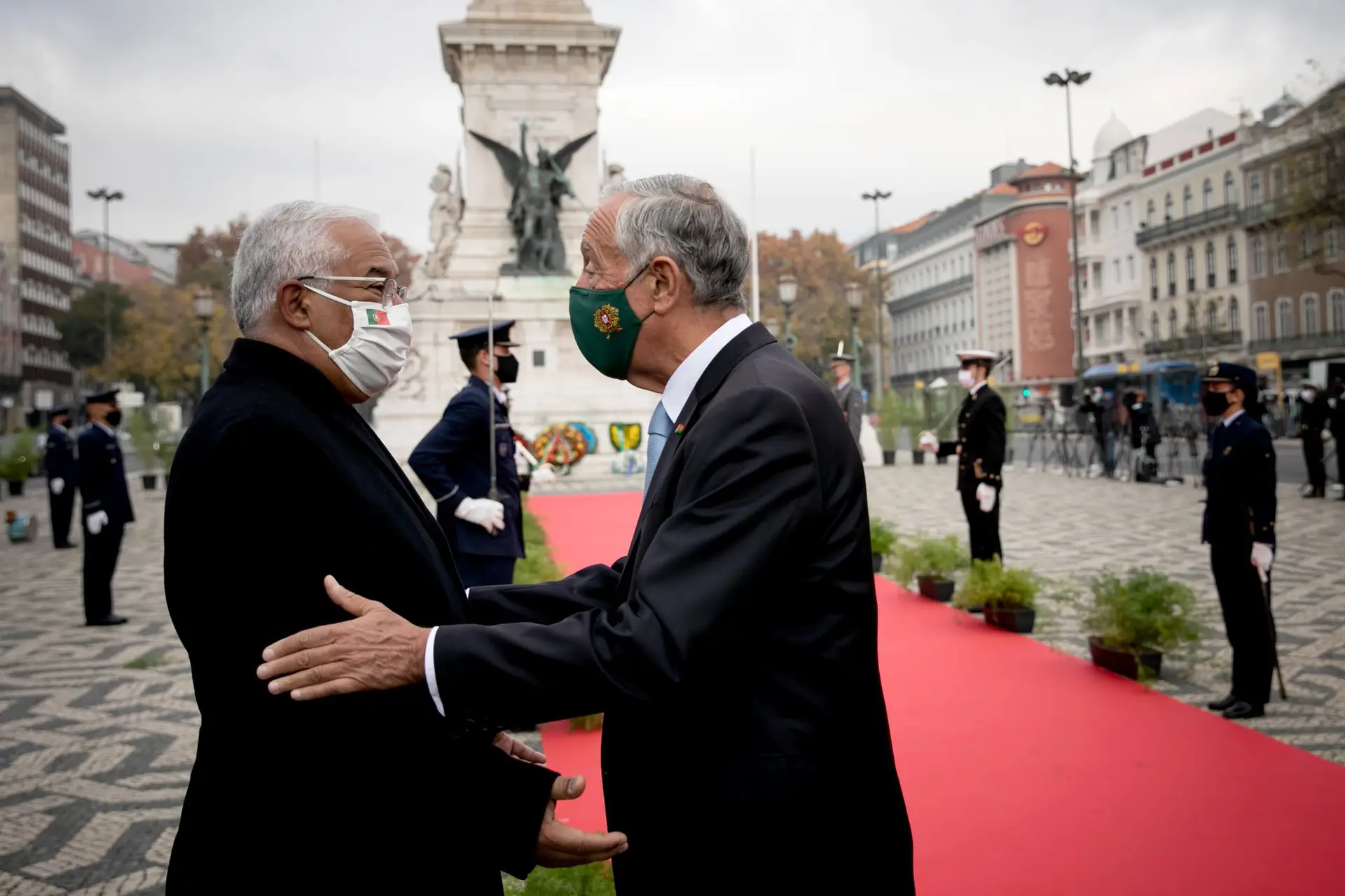 Marcelo, Ferro e Costa assinalam nos Restauradores a Restauração da Independência