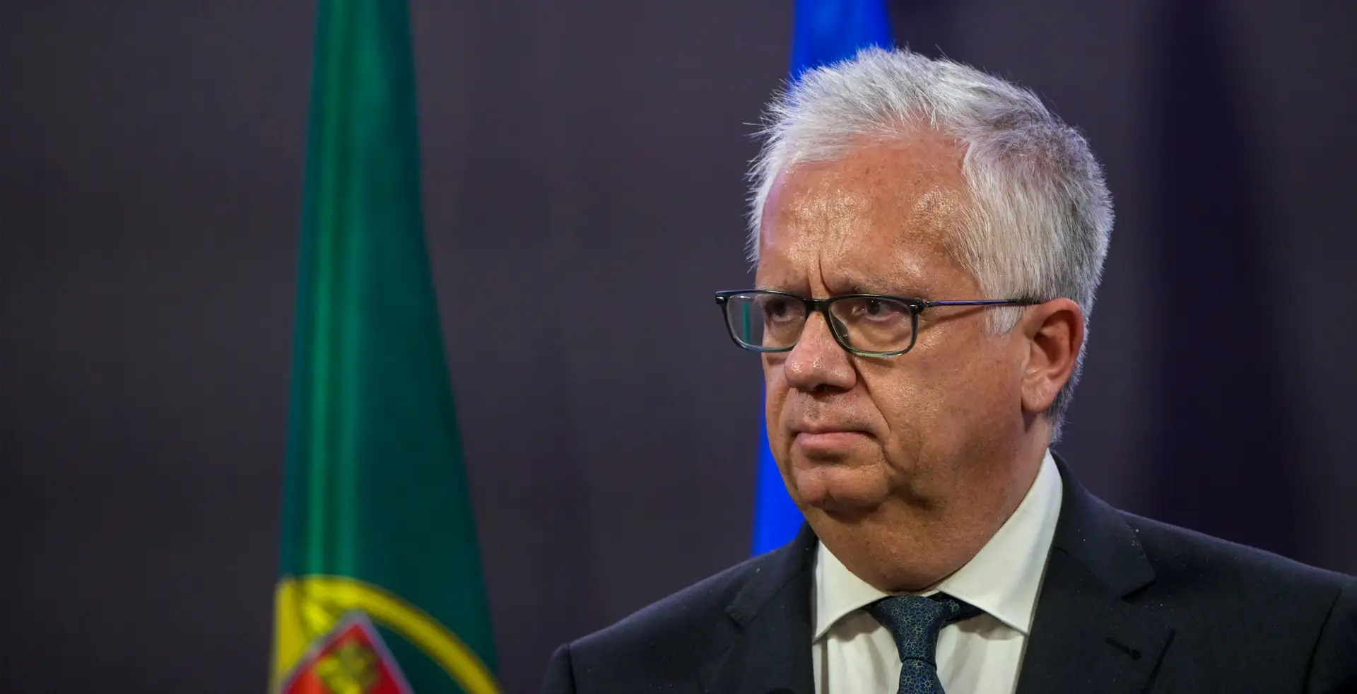 Ministro Eduardo Cabrita demite-se