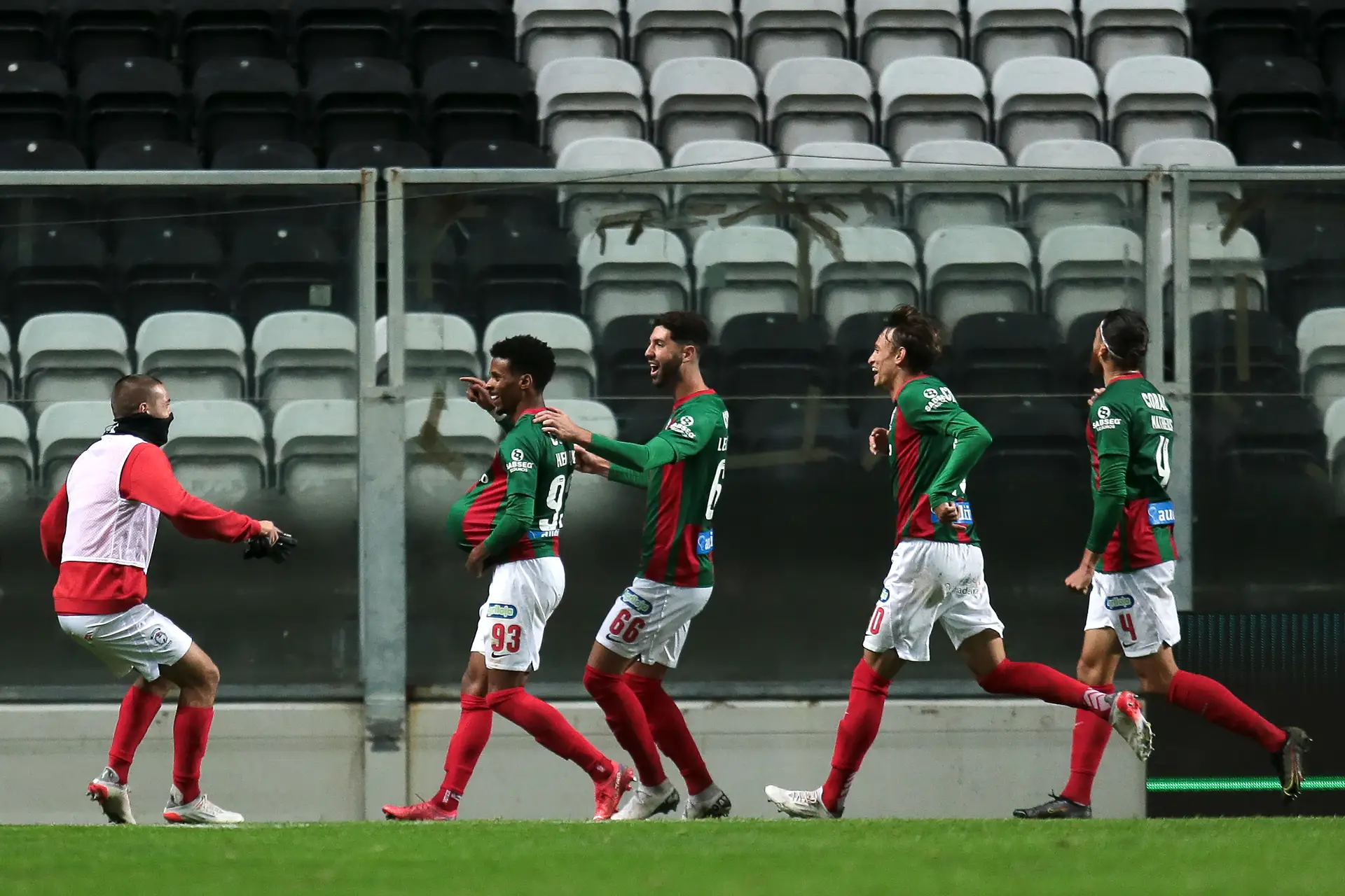 Marítimo marca em tempo de compensação e impede estreia vitoriosa de Petit no Boavista