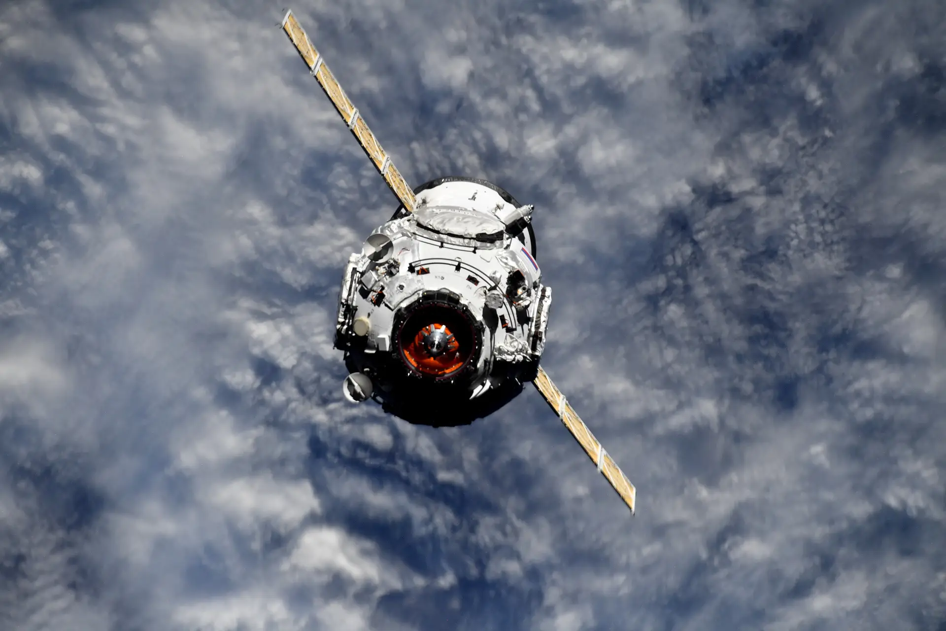 On Friday, November 26, astronauts aboard the International Space Station received the Russian Perishal module, which will provide additional docking ports for the Soyuz and Progress spacecraft.  Russian astronauts Anton Shkaplerov and Pyotr Dubrov supervised the docking process, and Matthias Maurer took photos.