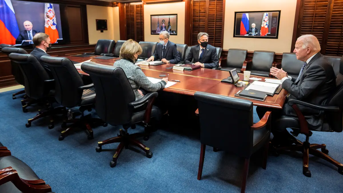 Conferência virtual entre o Presidente dos EUA, Joe Biden e o Presidente da Rússia, Vladimir Putin