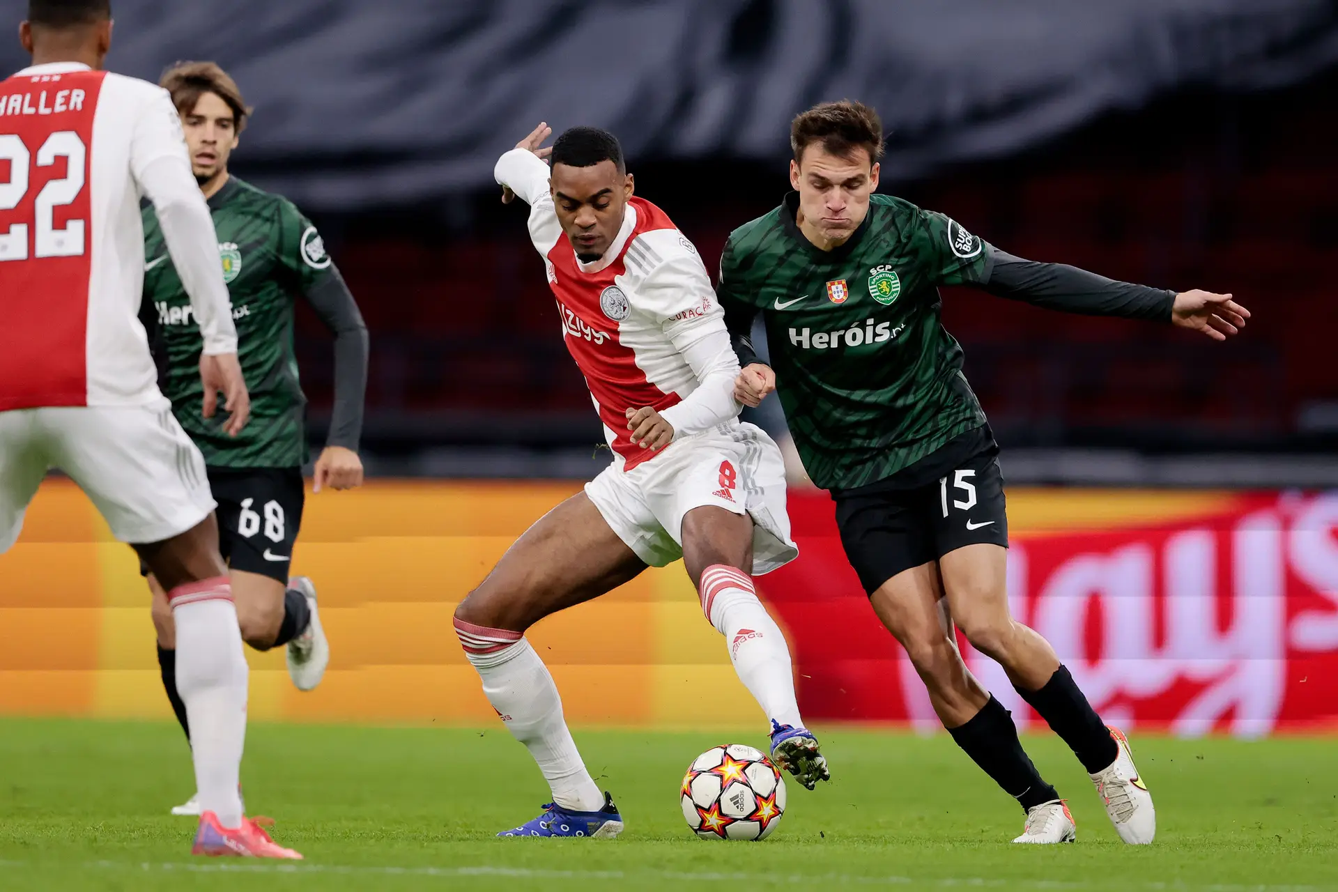 Sporting perde frente ao Ajax antes dos oitavos da Liga dos Campeões