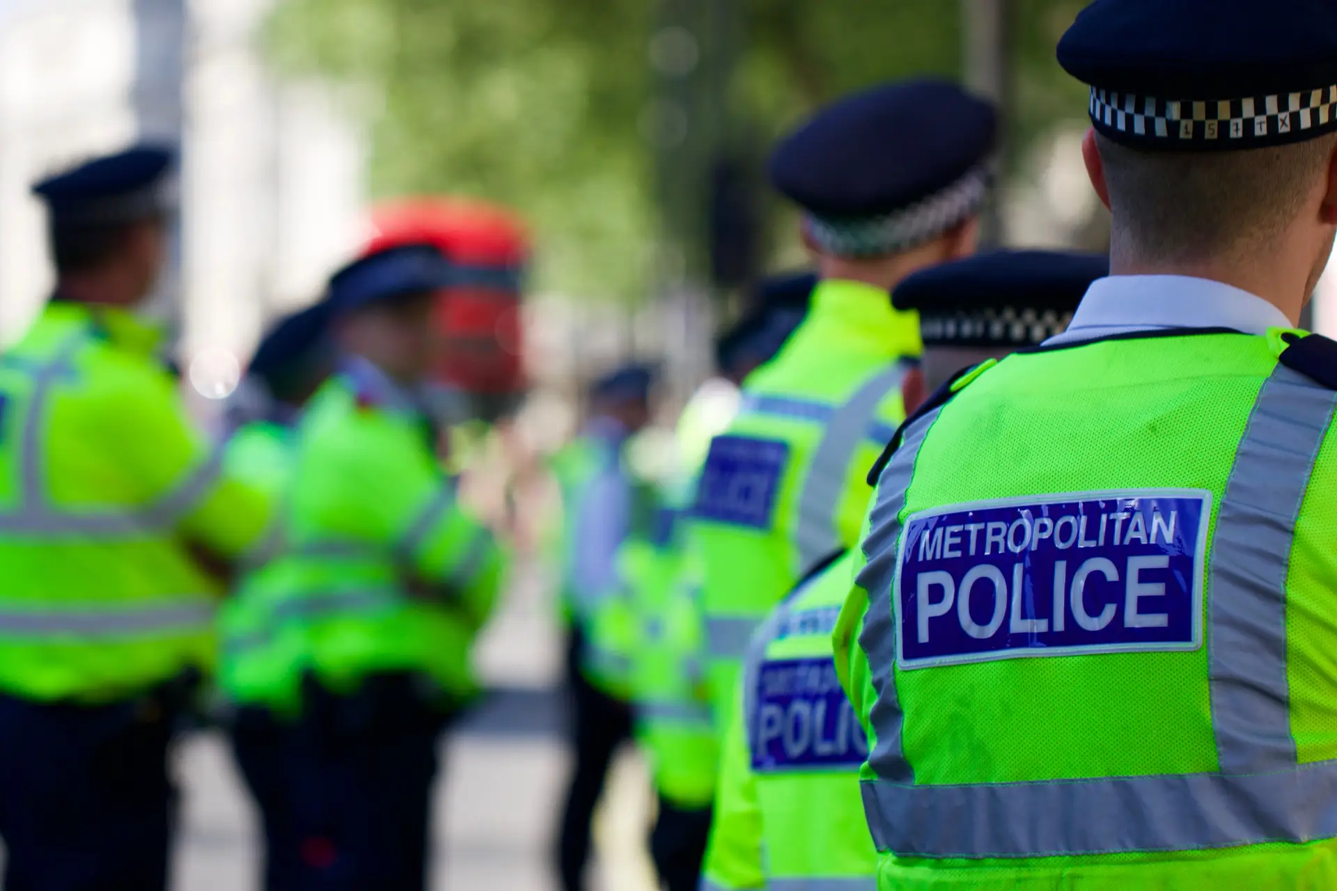 Acidente de autocarro em Londres faz vários feridos