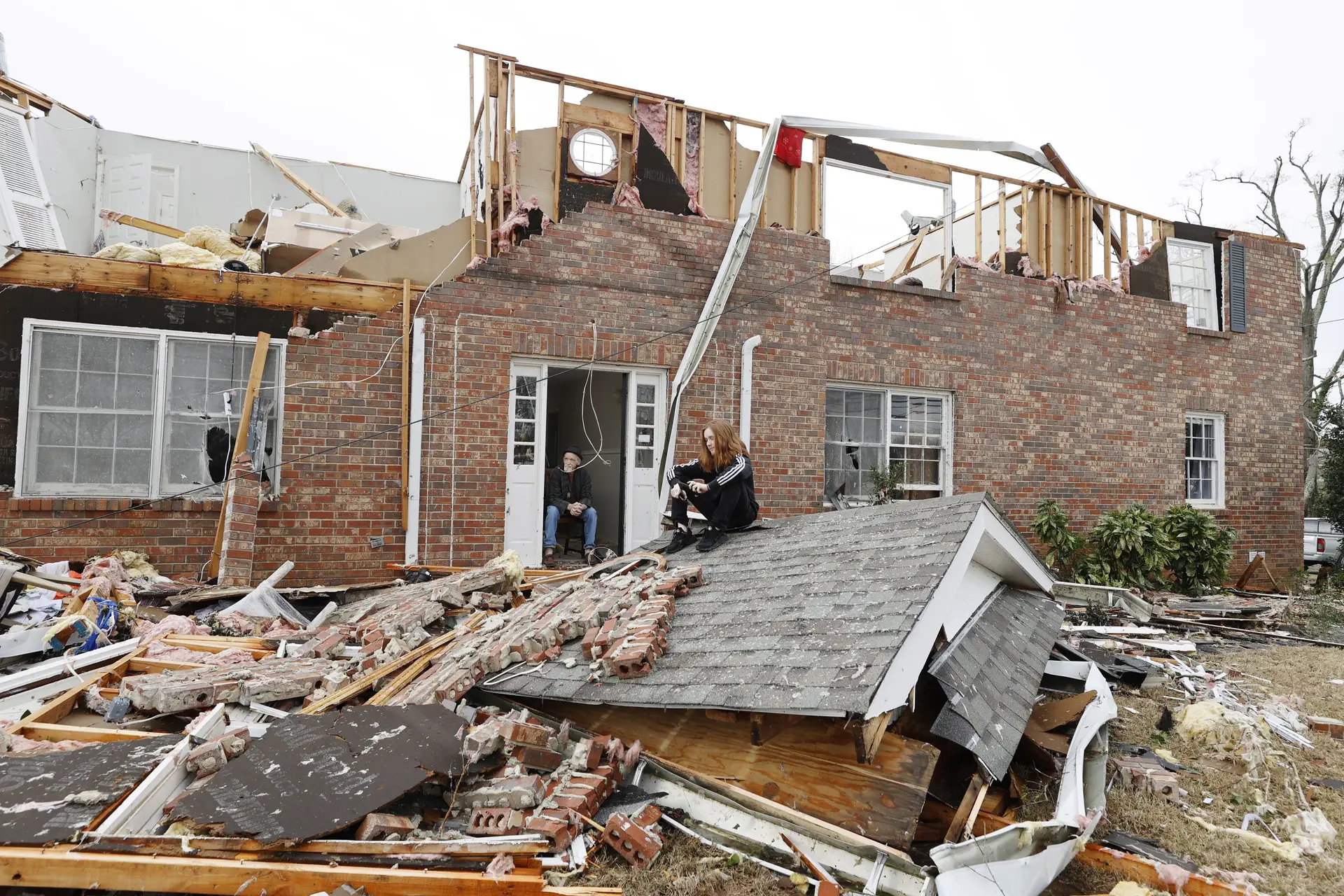 Tornado causa pelo menos 50 mortos nos Estados Unidos