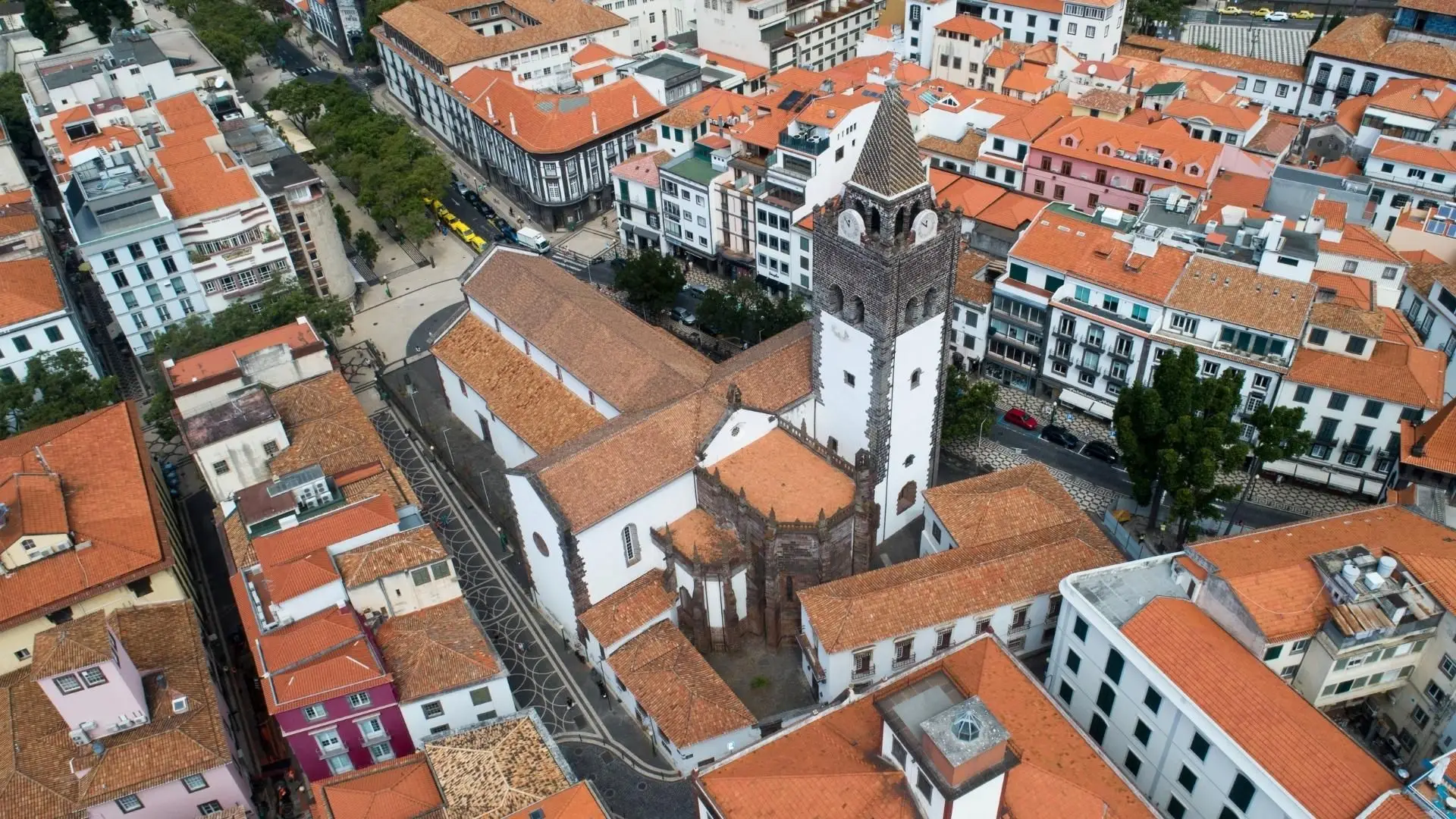 Orçamento da Madeira para 2022 aprovado pela maioria PSD/CDS