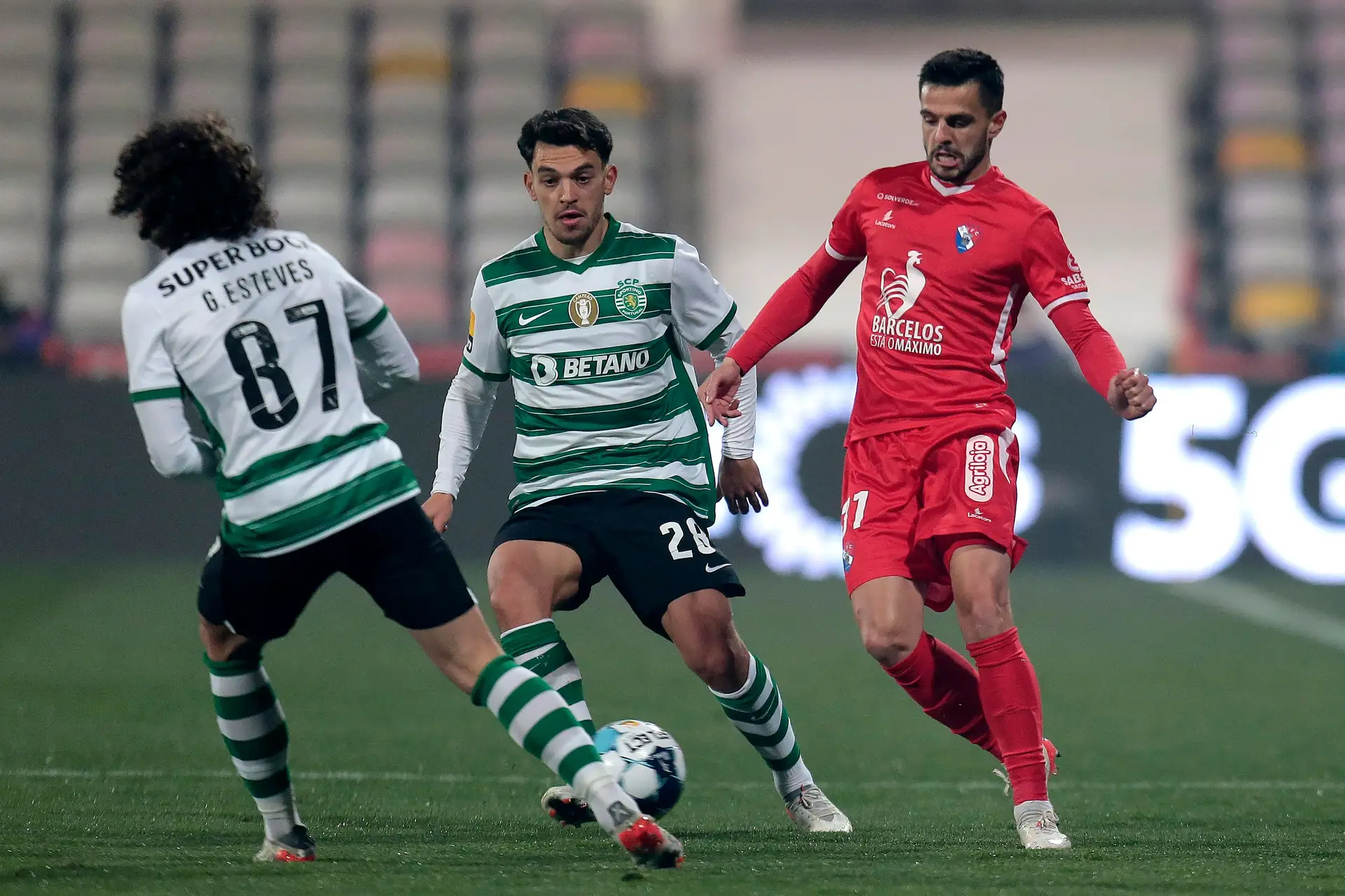 Sporting vence Gil Vicente e sobe ao primeiro lugar do campeonato