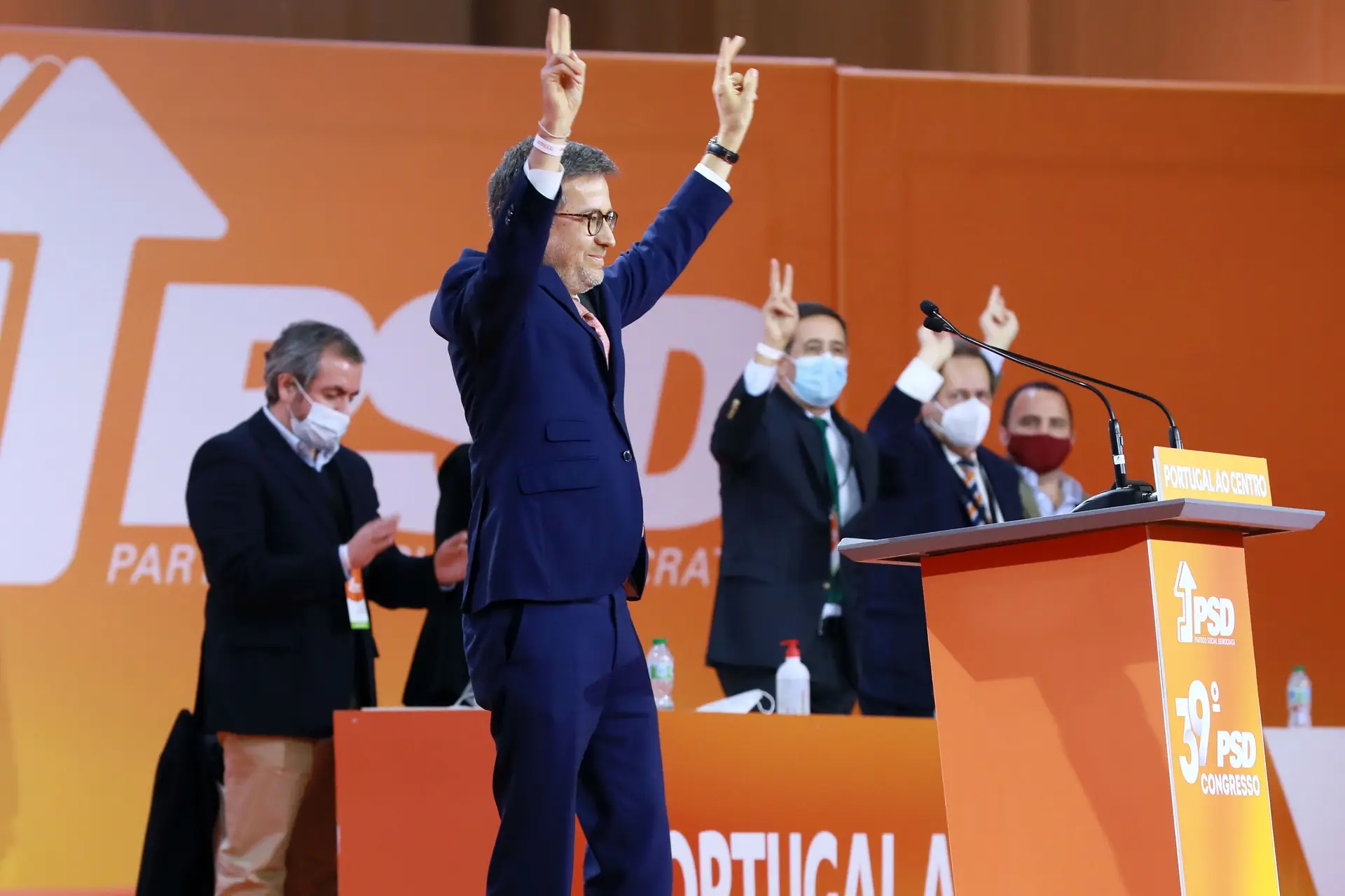 Legislativas: Moedas não terá participação ativa na campanha por ser presidente da câmara