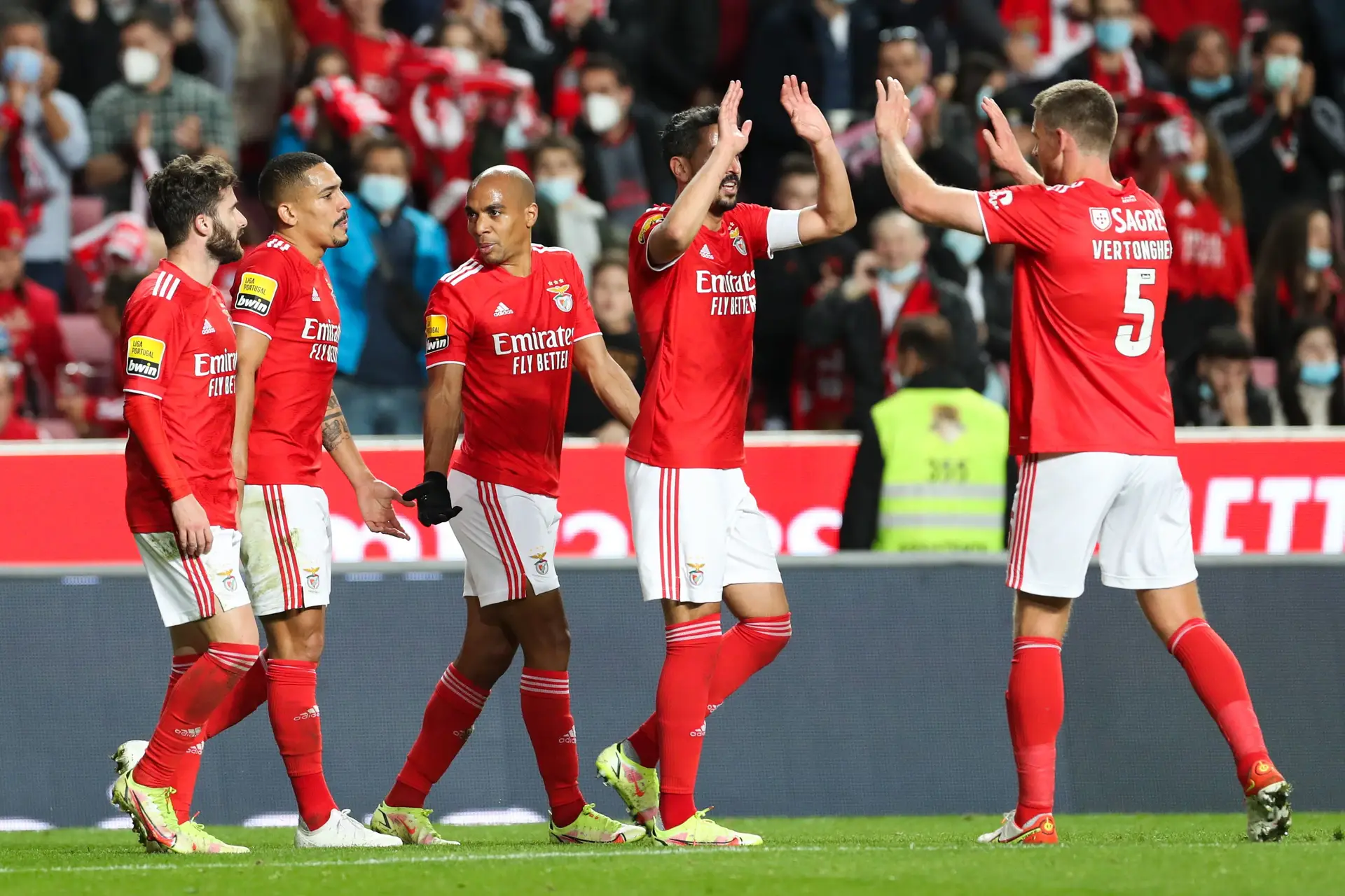 I Liga: Benfica vence Marítimo no Estádio da Luz