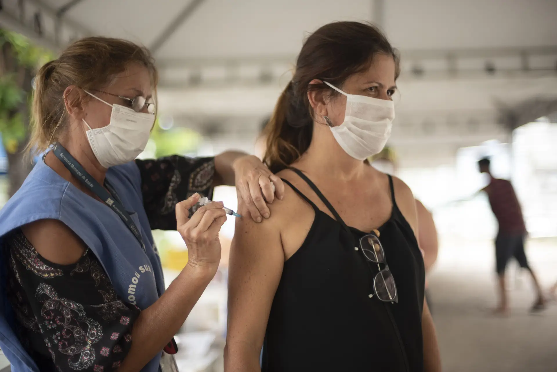 Covid-19: Brasil anuncia quarta dose da vacina para pacientes com baixa imunidade