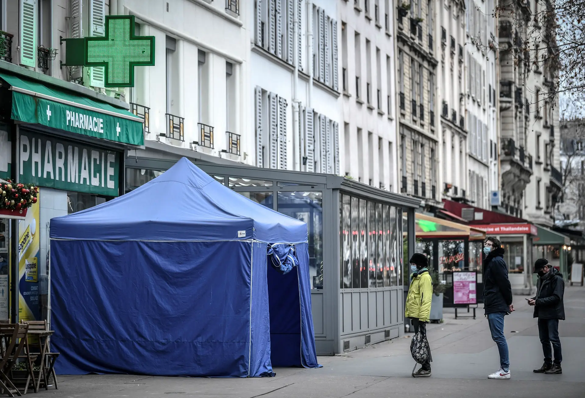 França regista máximo de casos desde o início da pandemia