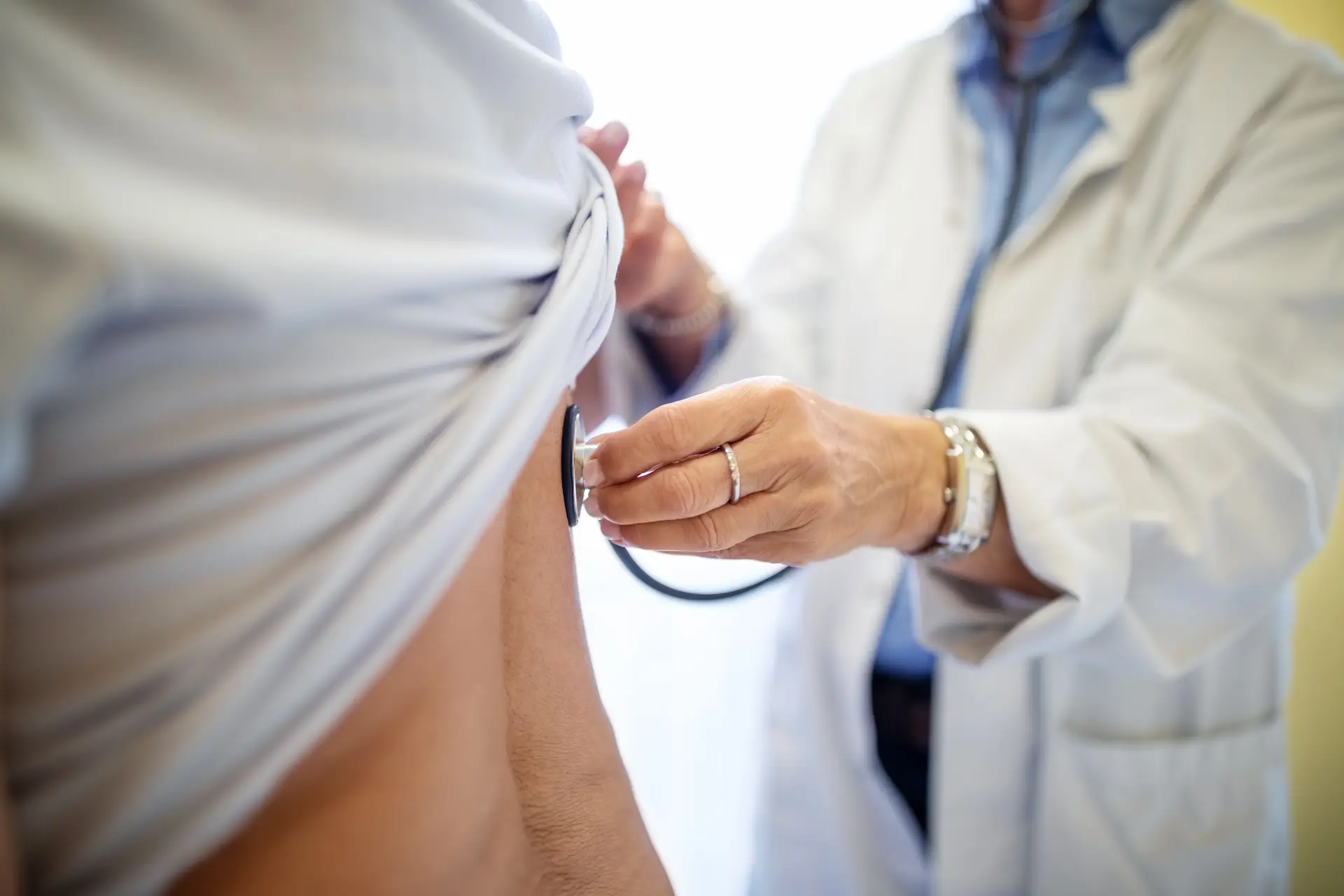 "Caos absoluto" nos centros de saúde, alertam médicos de família