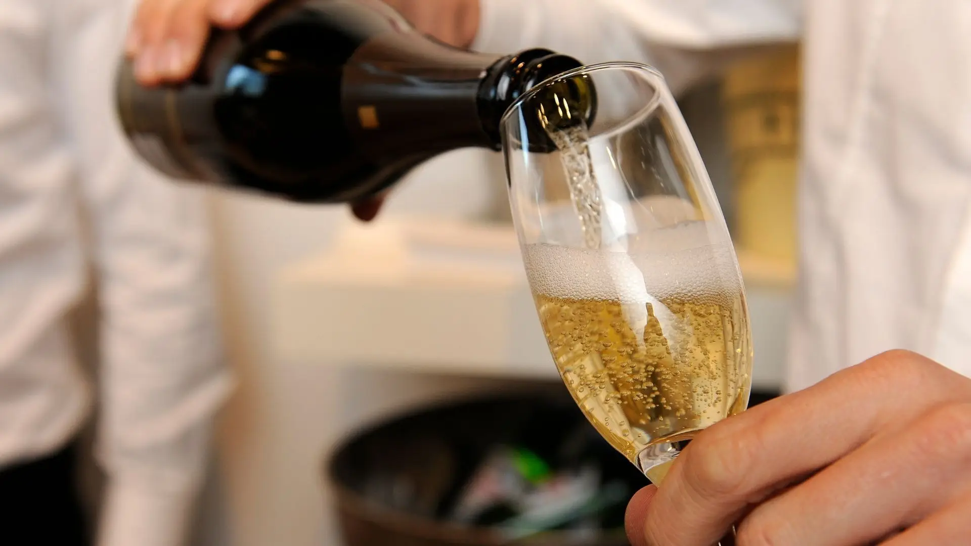 Taxa do imposto sobre bebidas alcoólicas aumenta 10% no próximo ano