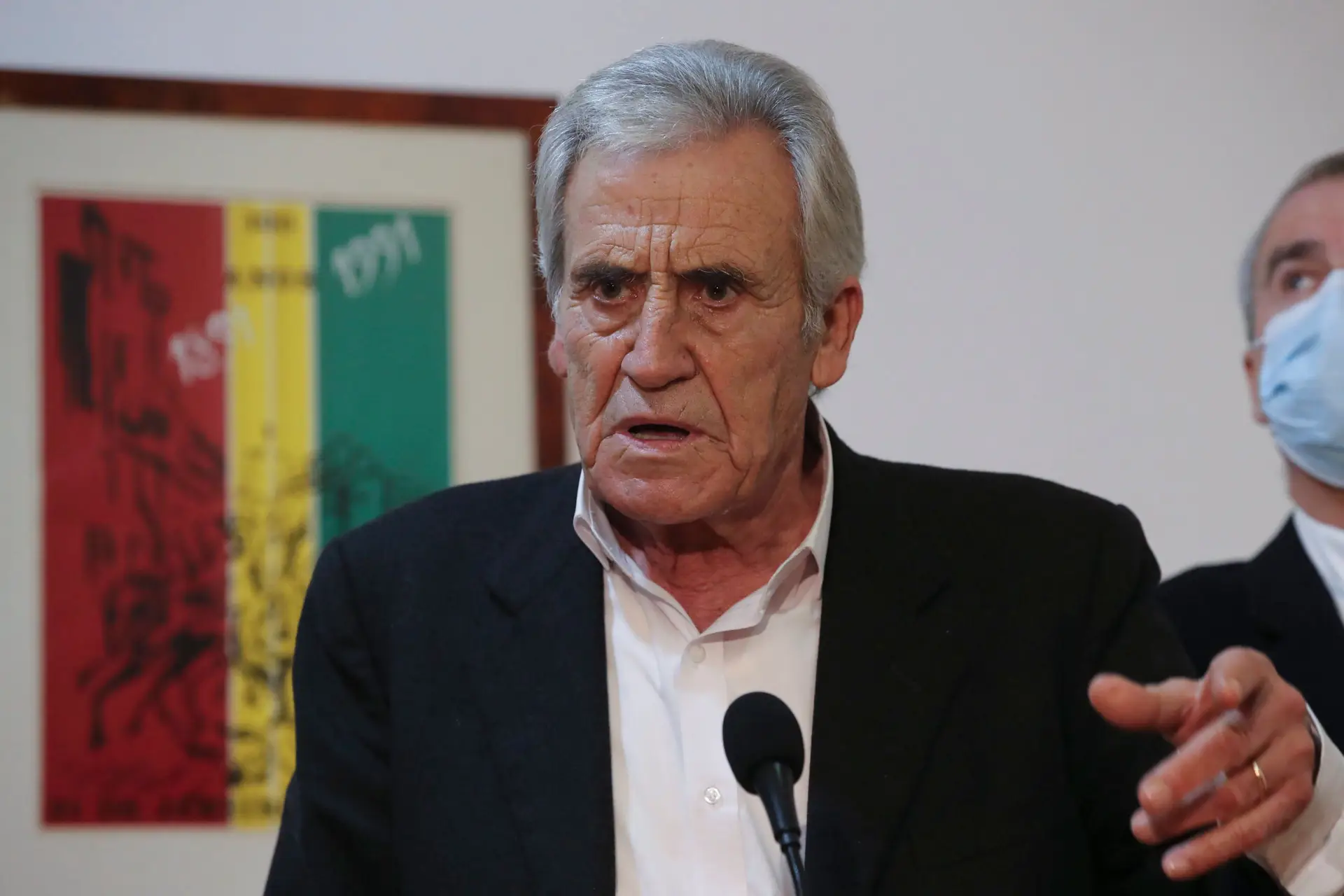 Legislativas: PCP considera “fundamental” que o voto seja presencial