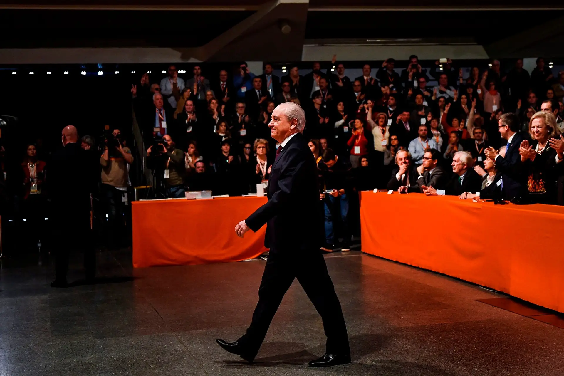 Legislativas: PSD quer revogar extinção do SEF