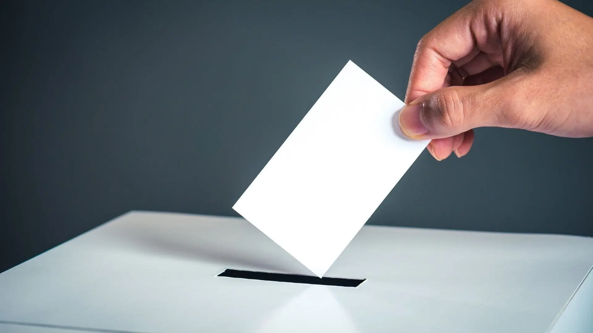 Legislativas: pode haver horas reservadas para os isolados irem votar