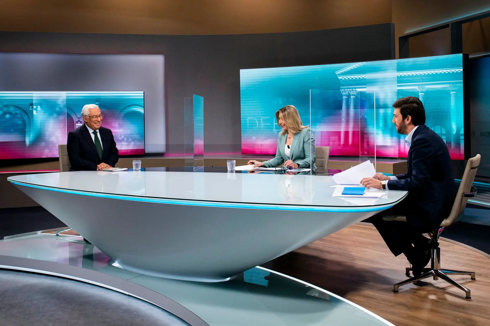 Legislativas: debate entre Costa e Francisco destronou o de Catarina e Rio