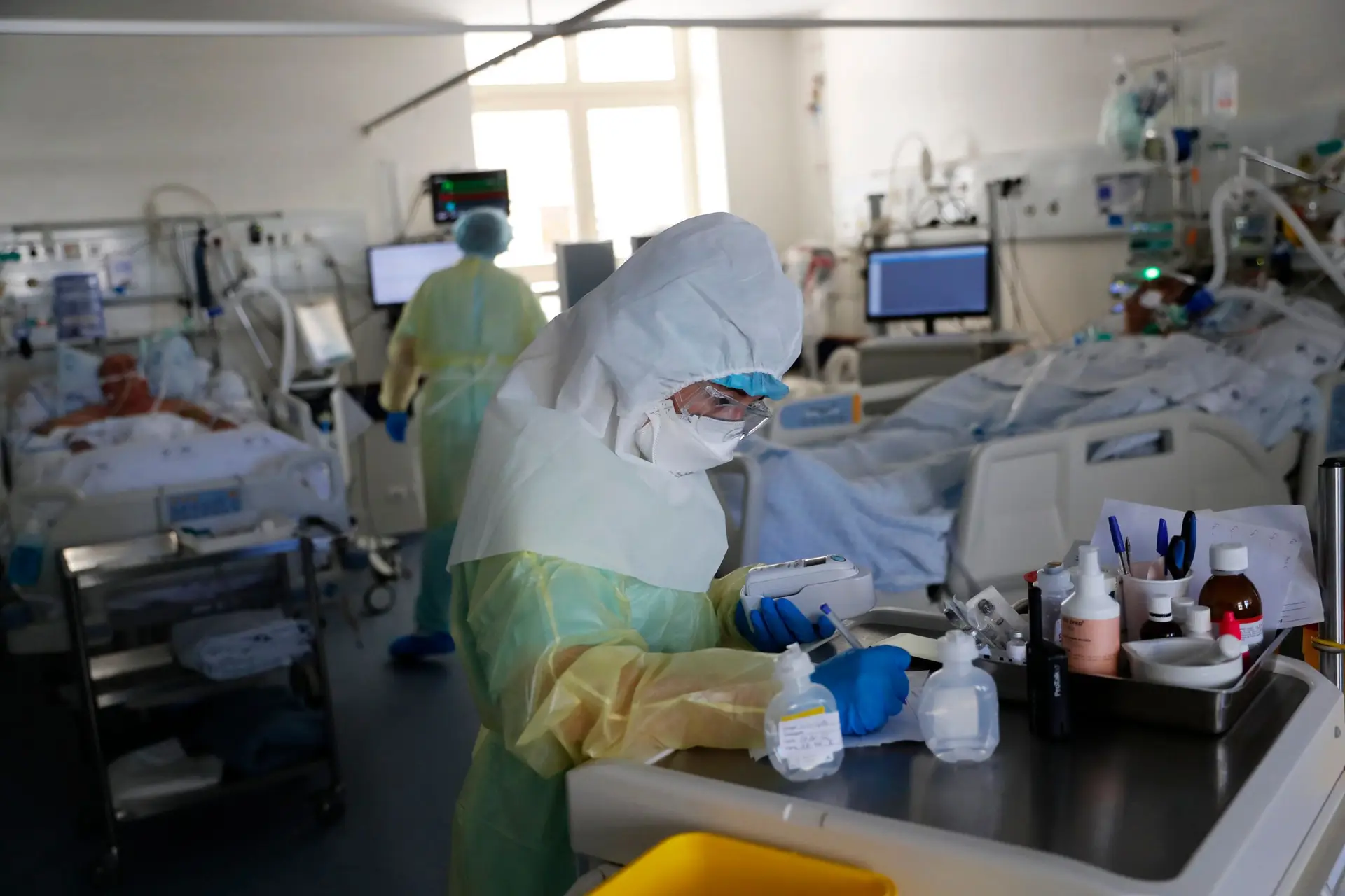 Dois mil enfermeiros quiseram sair de Portugal desde o início da pandemia
