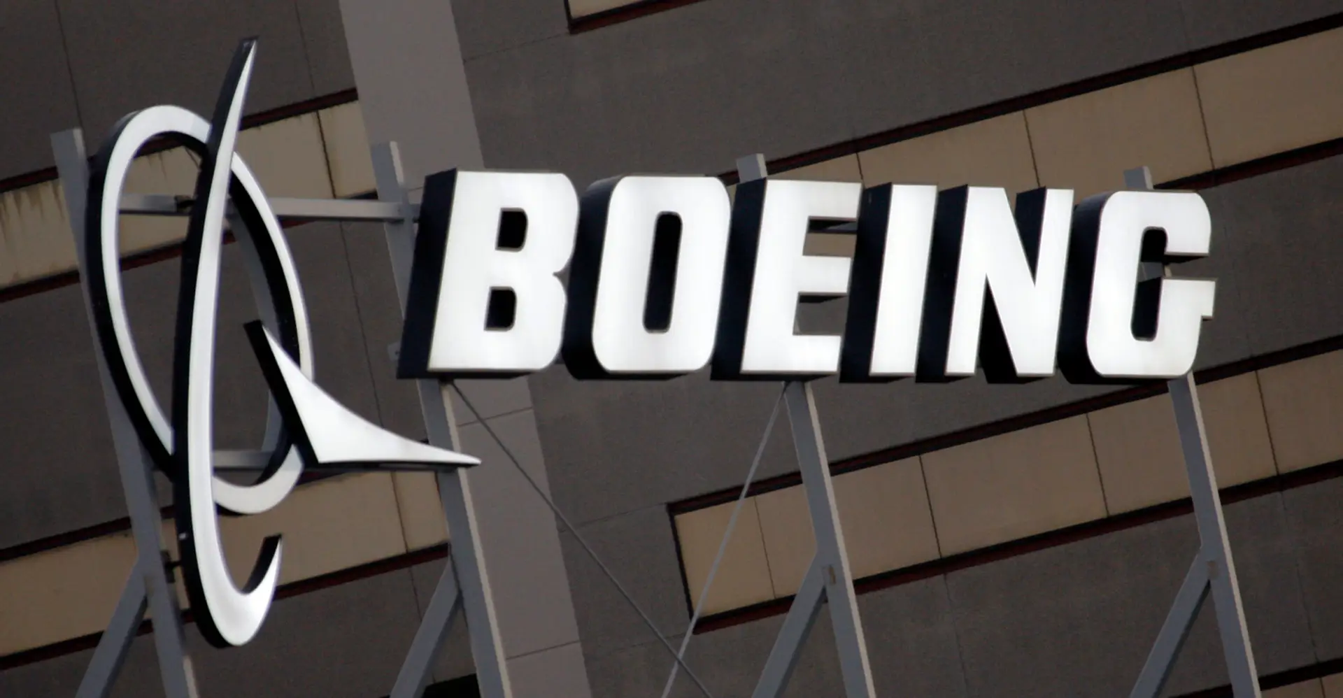 Boeing recupera encomendas em 2021 mas ainda longe dos níveis pré-pandemia