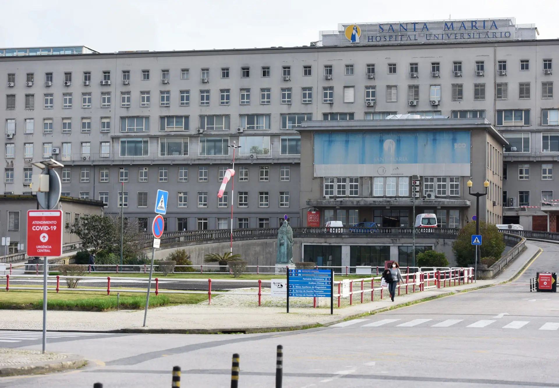 Covid-19: autoridades de saúde investigam morte de criança no Hospital de Santa Maria