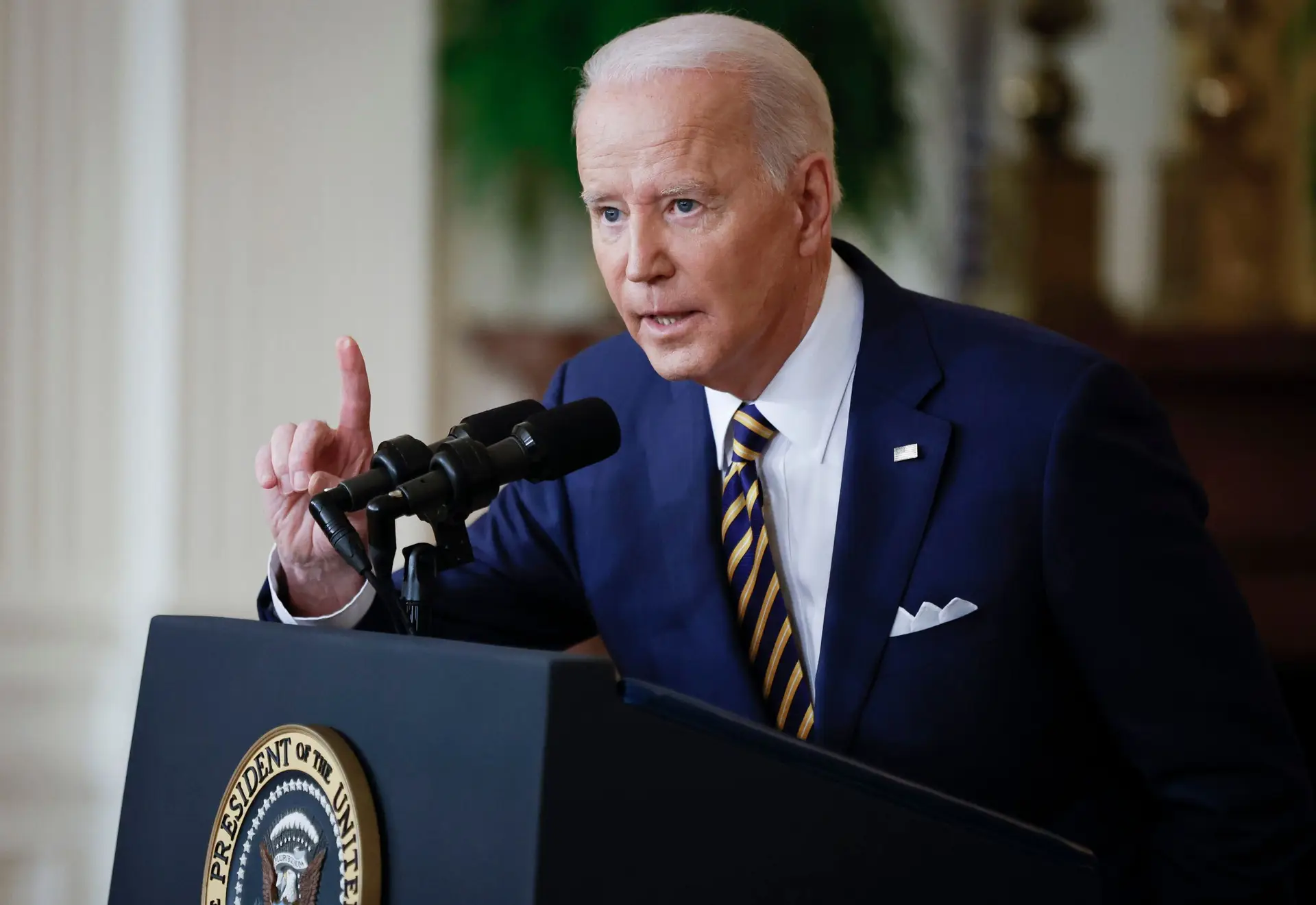 Biden avisa: Rússia sofrerá “desastre” e sanções económicas nunca vistas se invadir a Ucrânia