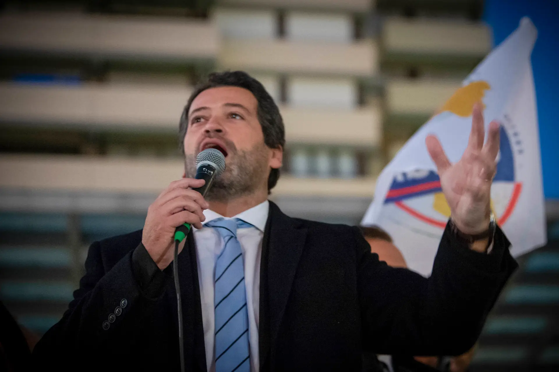 Ventura dedica dia de campanha aos antigos combatentes